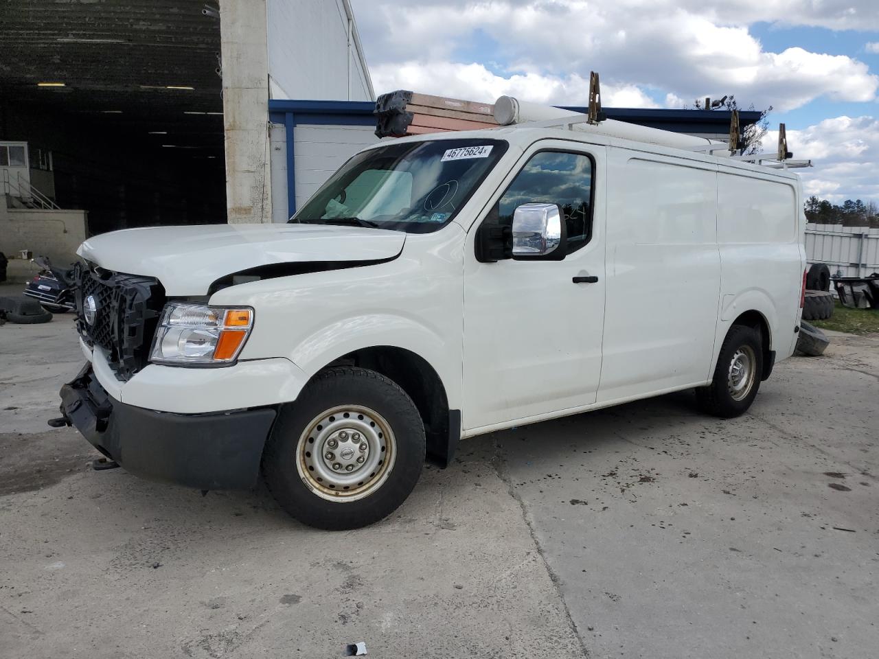 NISSAN NV 2015 1n6af0kx2fn807223