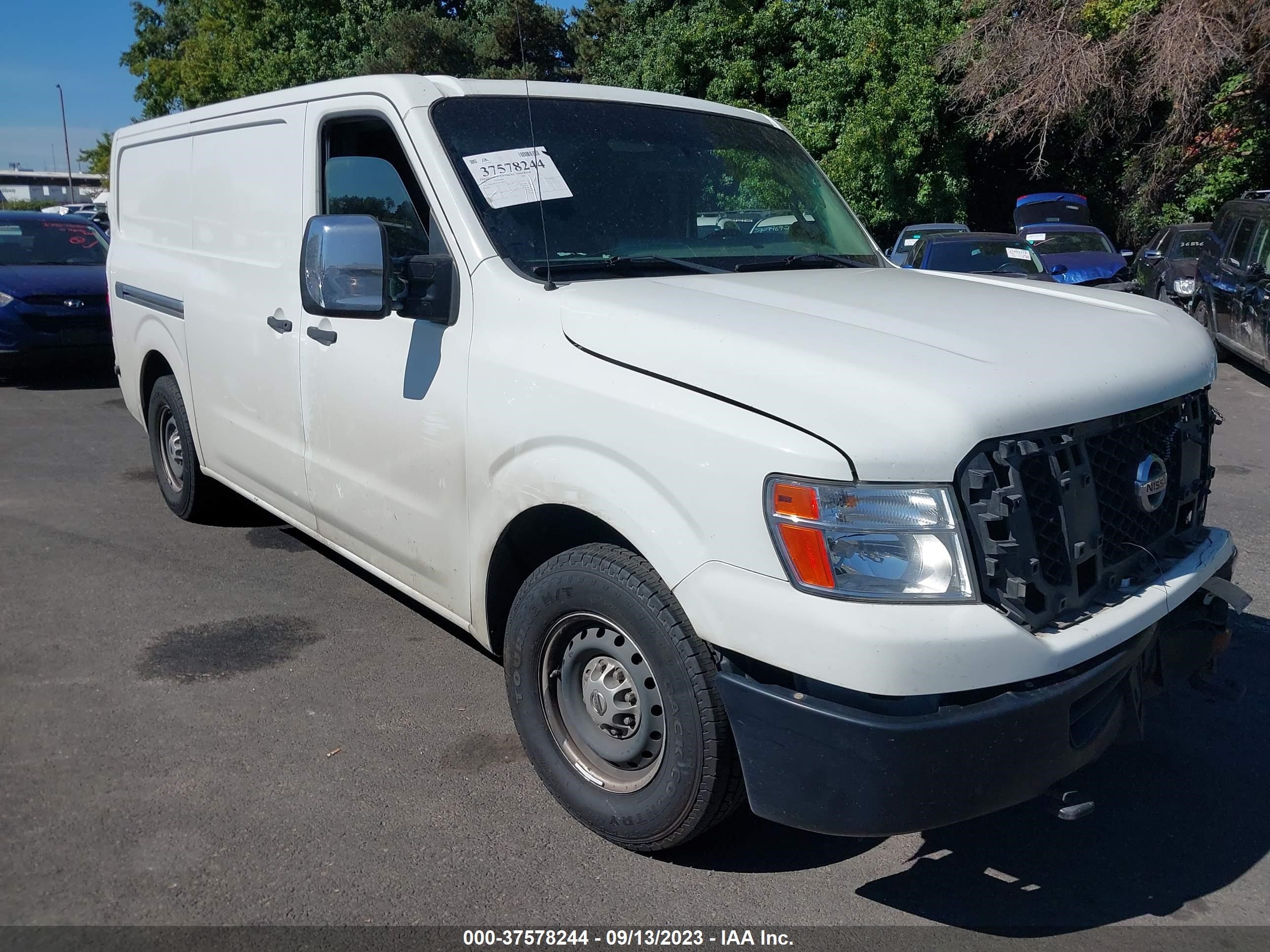 NISSAN NV 2014 1n6af0kx4en104219