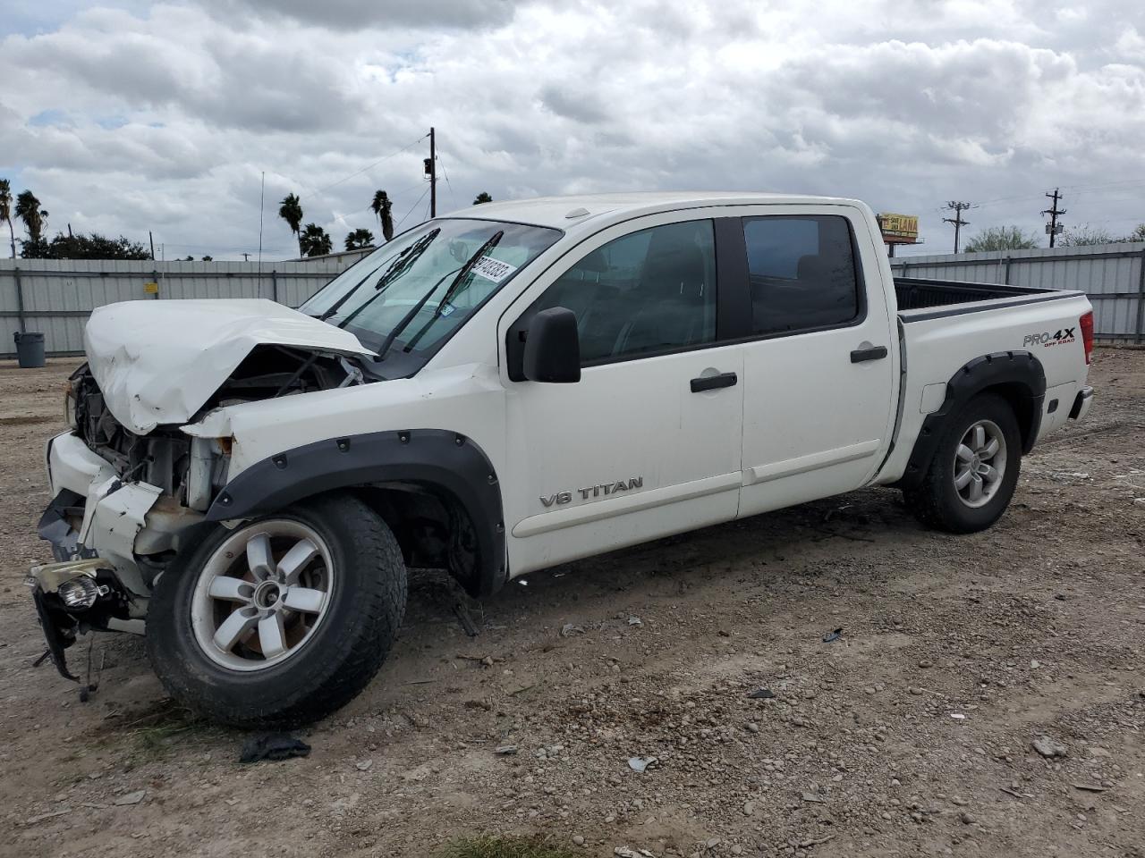 NISSAN TITAN 2011 1n6ba0ec2bn312395