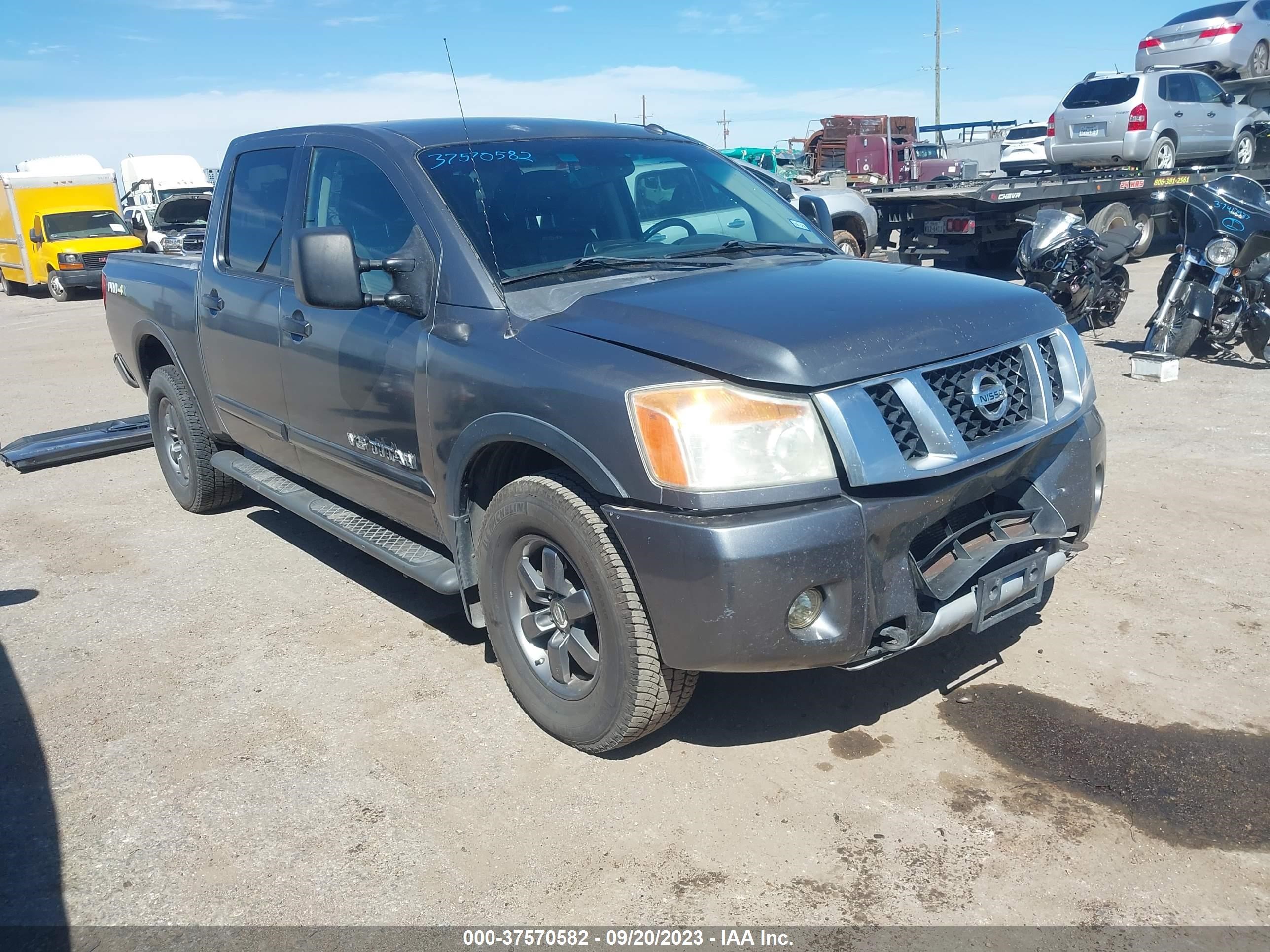 NISSAN TITAN 2014 1n6ba0ec8en508586