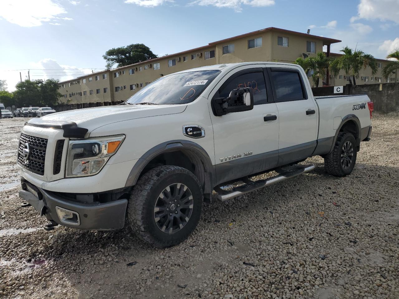 NISSAN TITAN 2017 1n6ba1f40hn513721