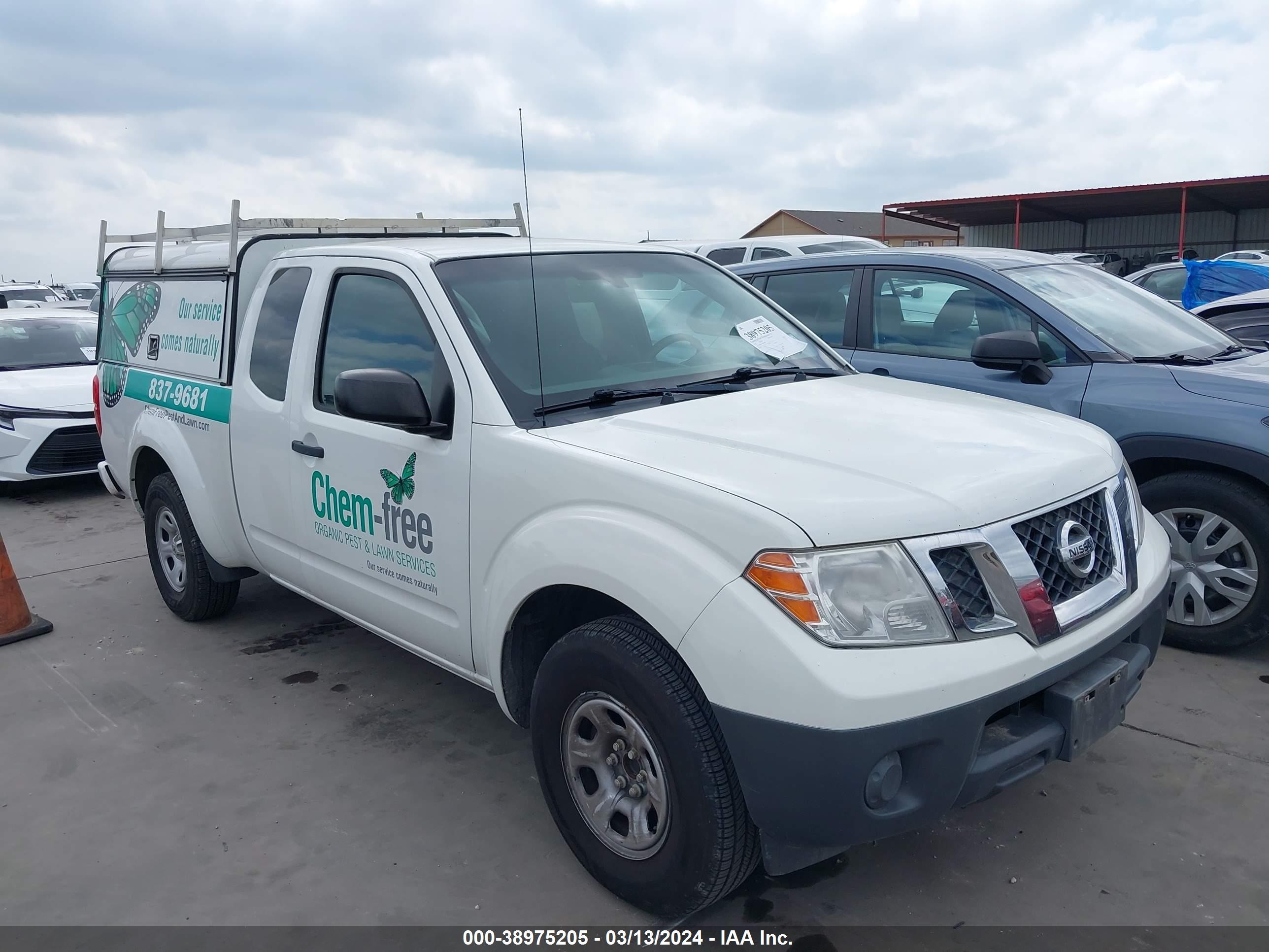 NISSAN NAVARA (FRONTIER) 2017 1n6bd0ct0hn736807