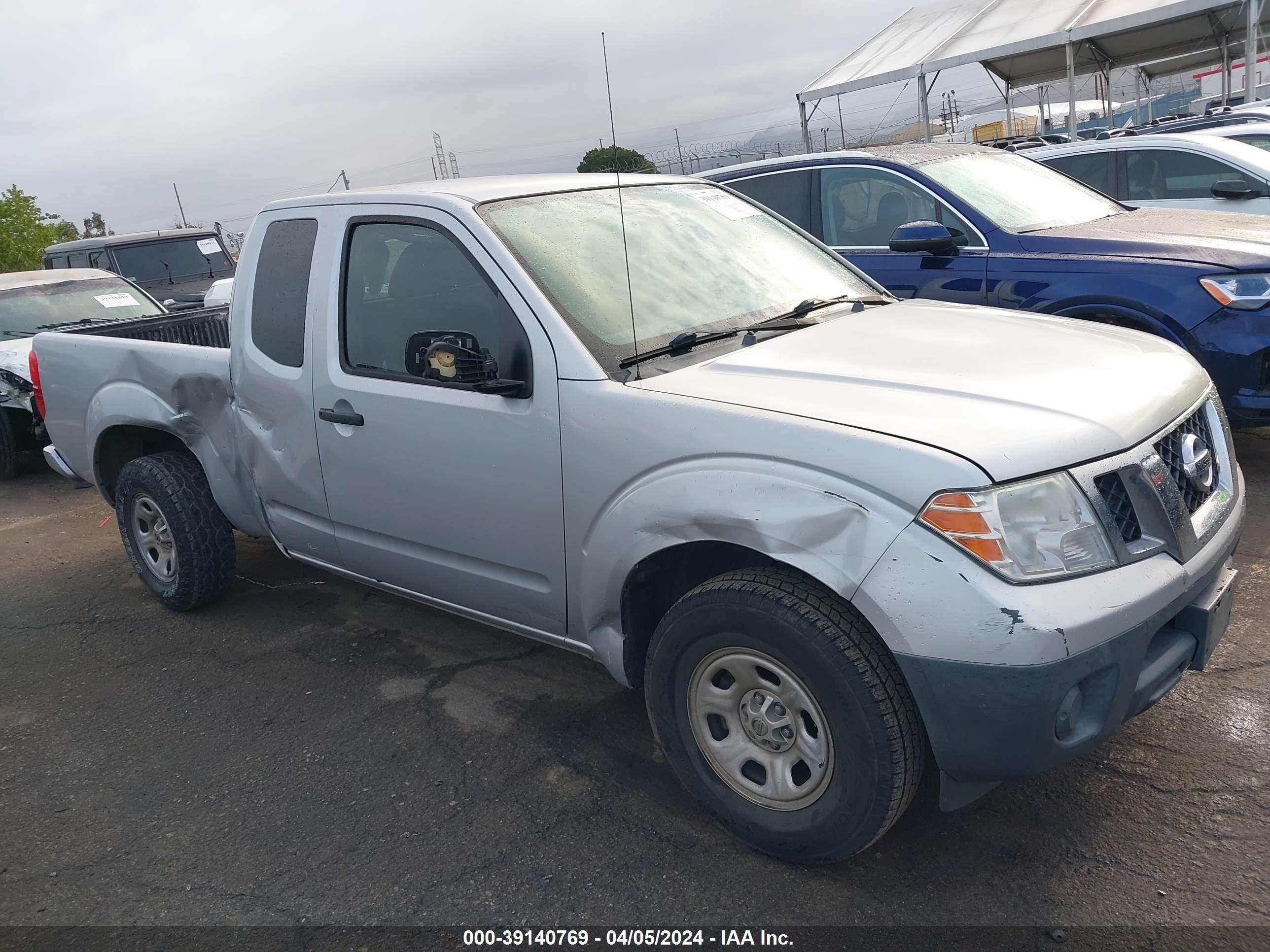 NISSAN NAVARA (FRONTIER) 2016 1n6bd0ct3gn902798