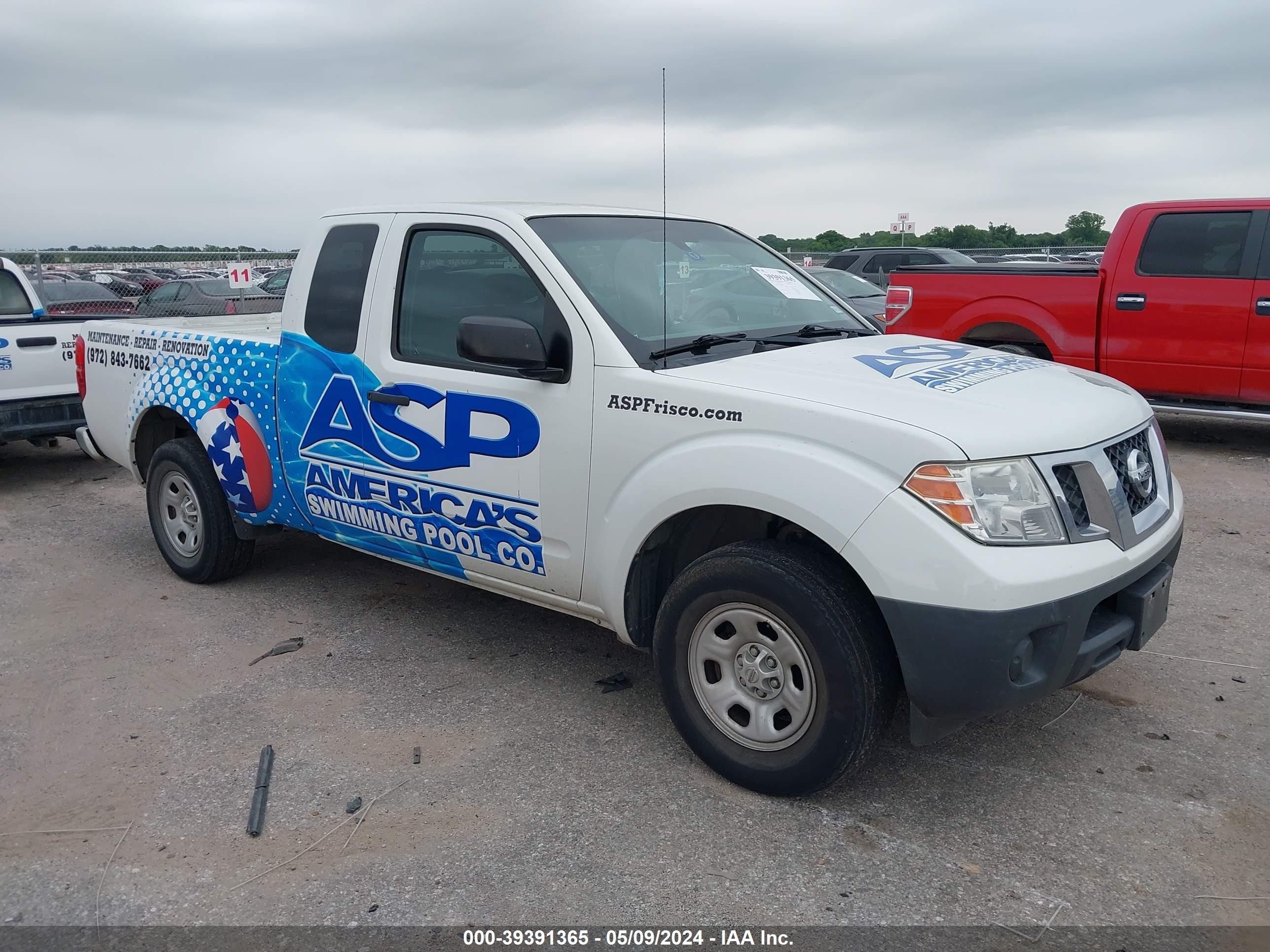 NISSAN NAVARA (FRONTIER) 2016 1n6bd0ct5gn749163