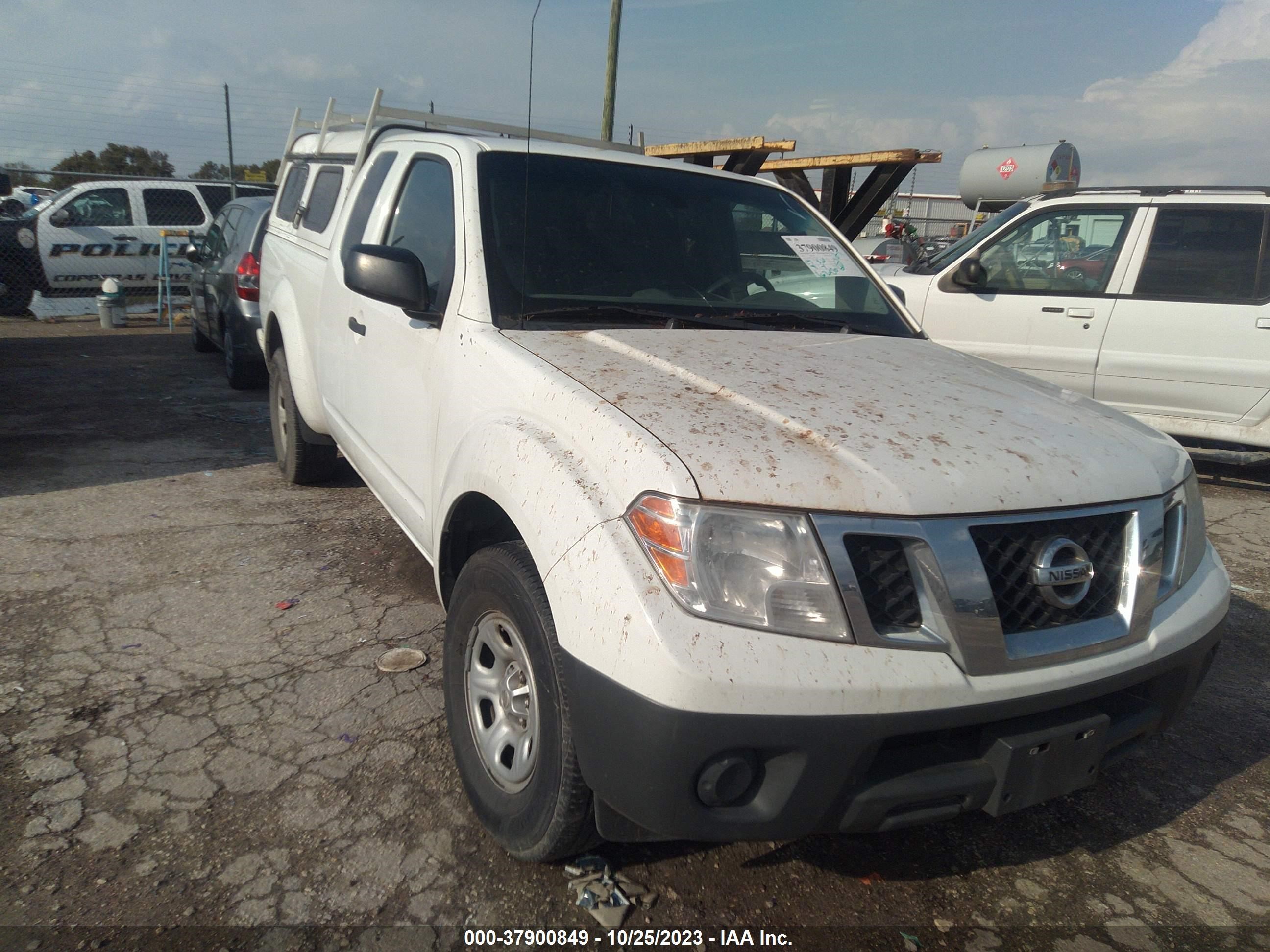 NISSAN NAVARA (FRONTIER) 2017 1n6bd0ct5hn713409