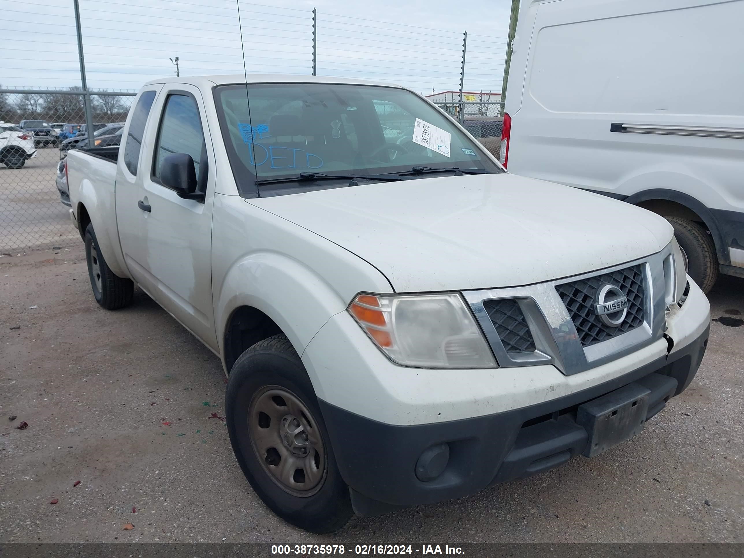 NISSAN NAVARA (FRONTIER) 2017 1n6bd0ct6hn742658