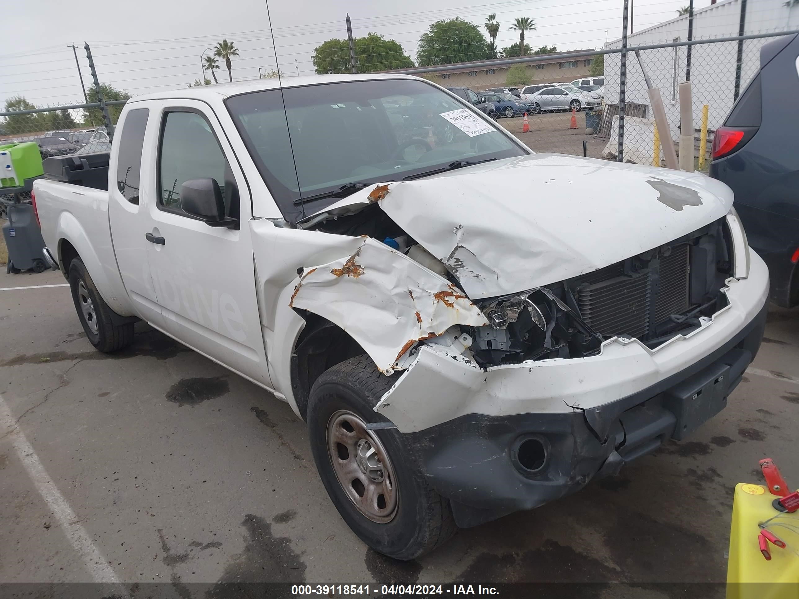 NISSAN NAVARA (FRONTIER) 2016 1n6bd0ct8gn736911