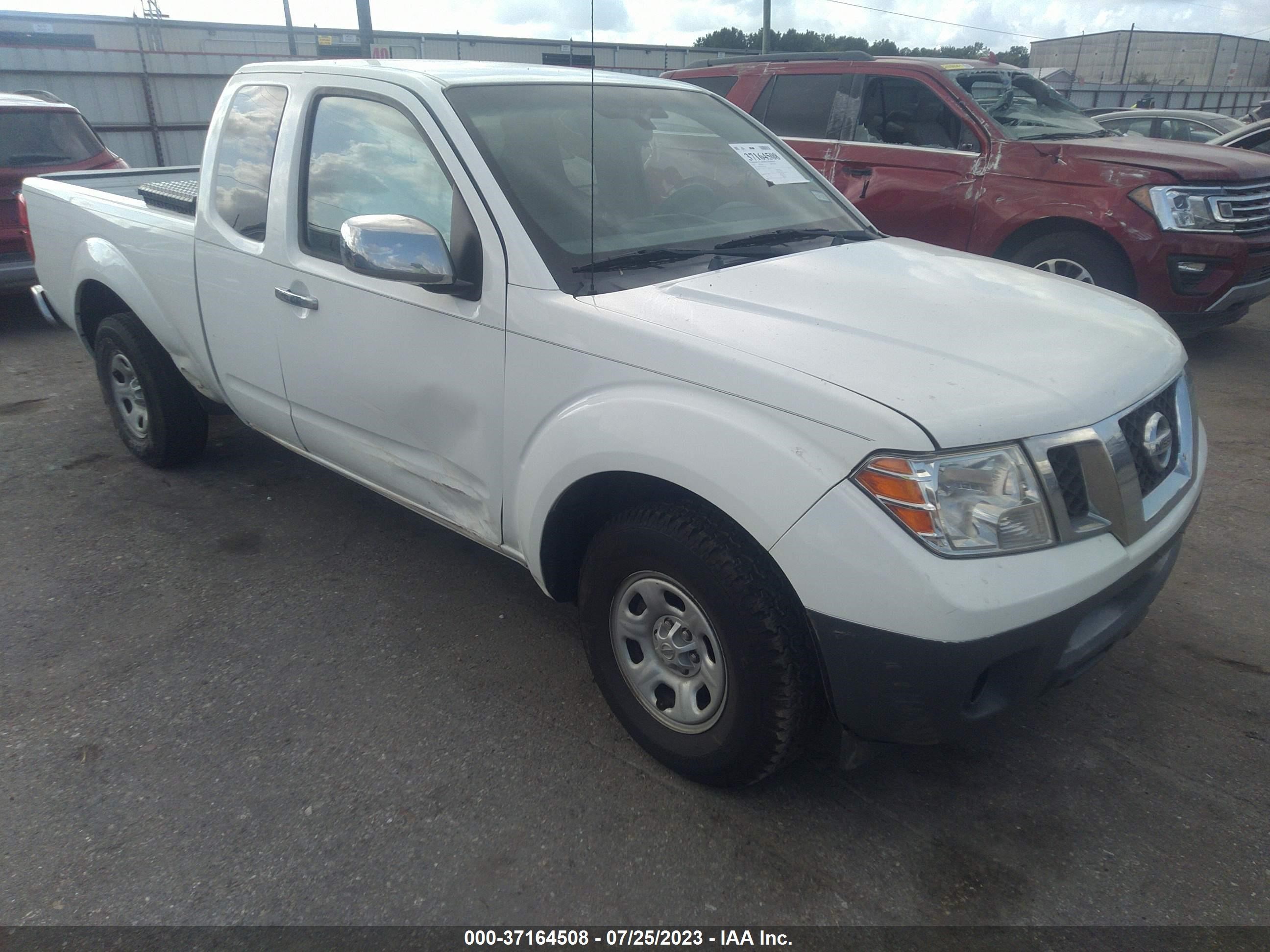 NISSAN NAVARA (FRONTIER) 2016 1n6bd0ct9gn782196