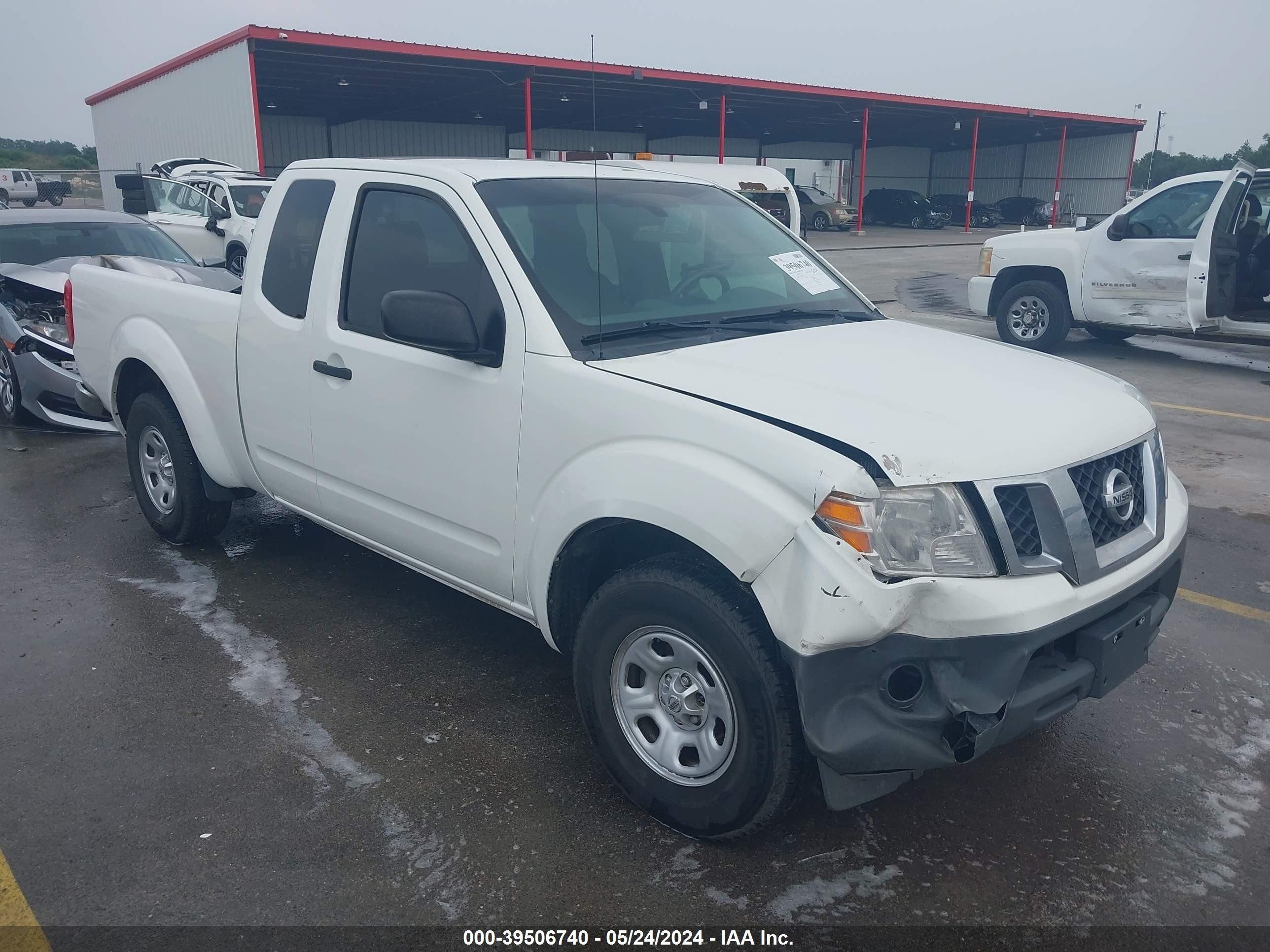 NISSAN NAVARA (FRONTIER) 2017 1n6bd0ctxhn746339