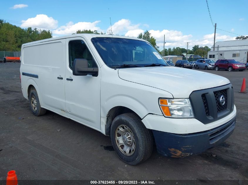 NISSAN NV 2015 1n6bf0km1fn806896