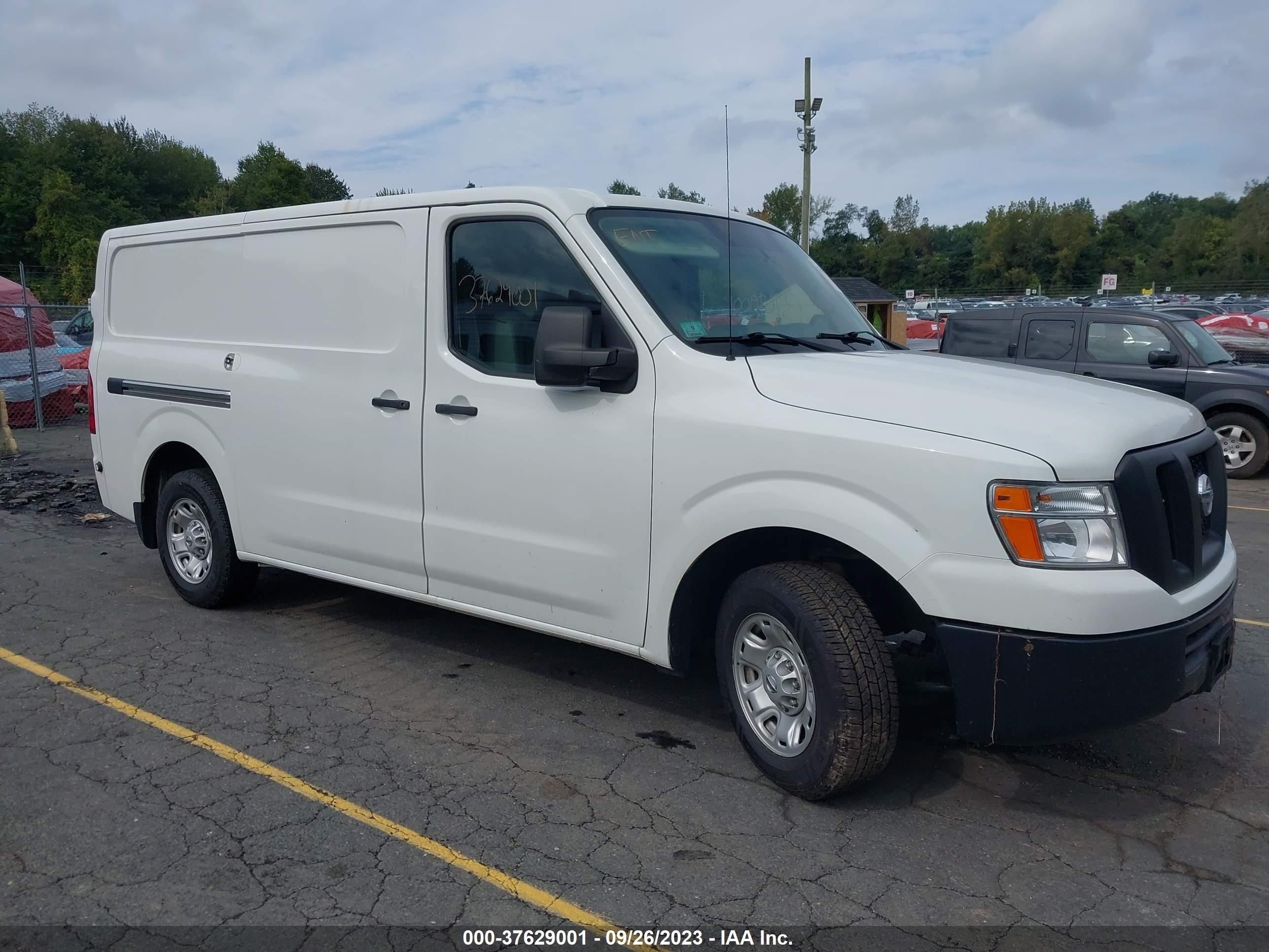 NISSAN NV 2021 1n6bf0km3mn802572