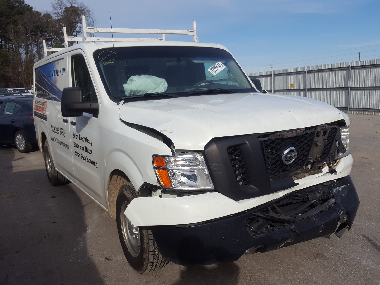 NISSAN NV 1500 2014 1n6bf0km7en100790