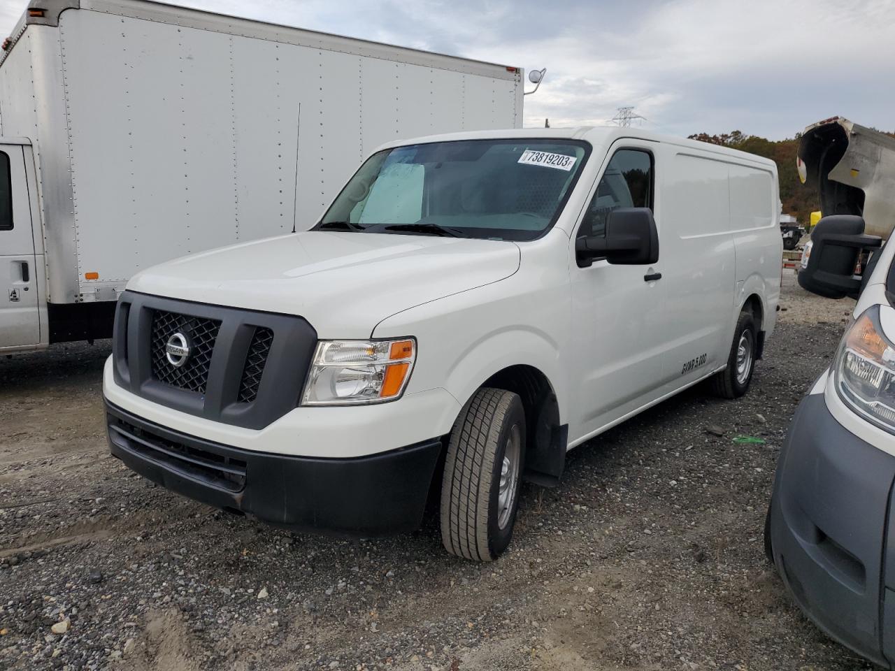 NISSAN NV 2018 1n6bf0ky1jn806635