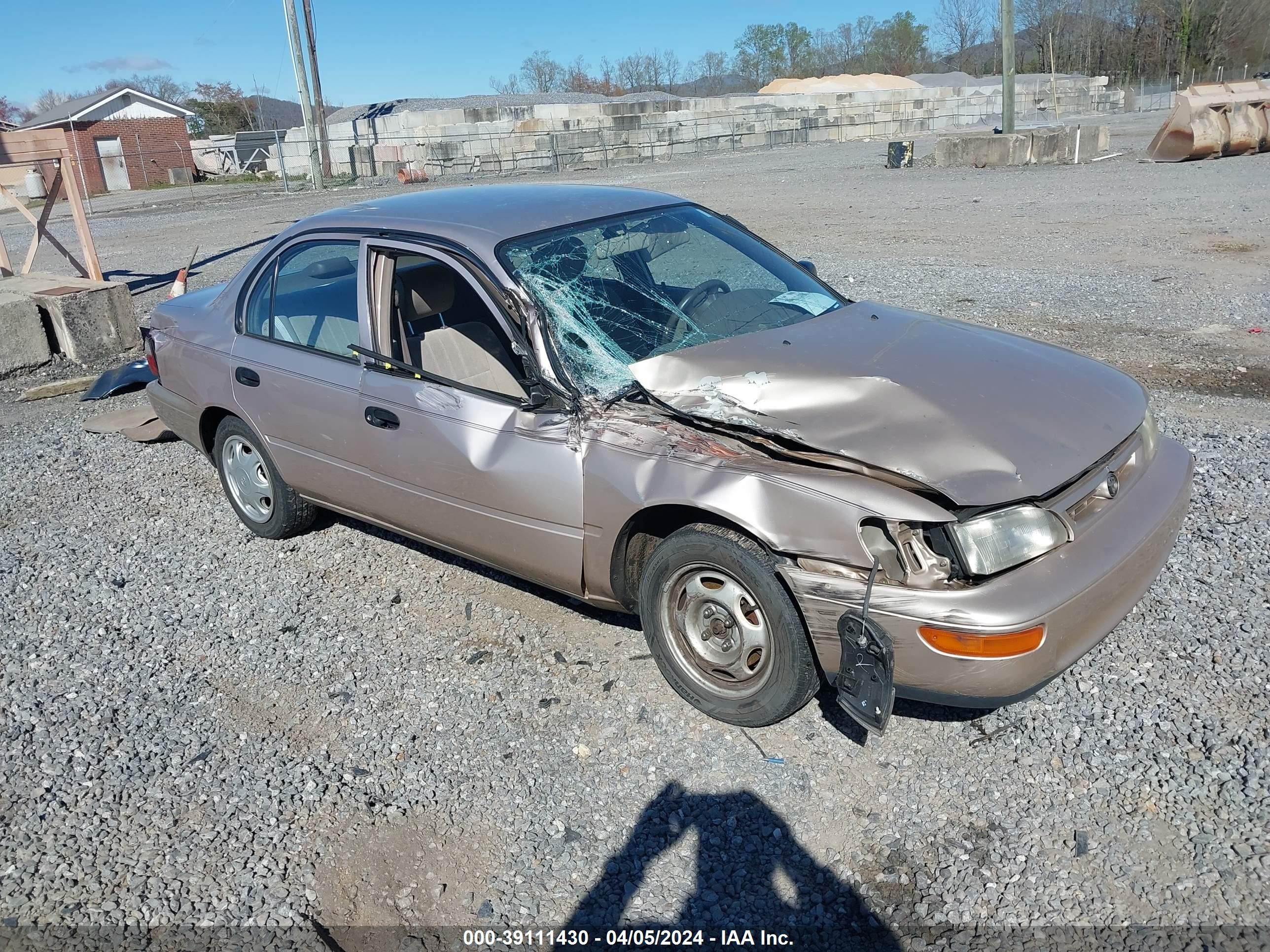 TOYOTA COROLLA 1996 1nxba02e8tz380101