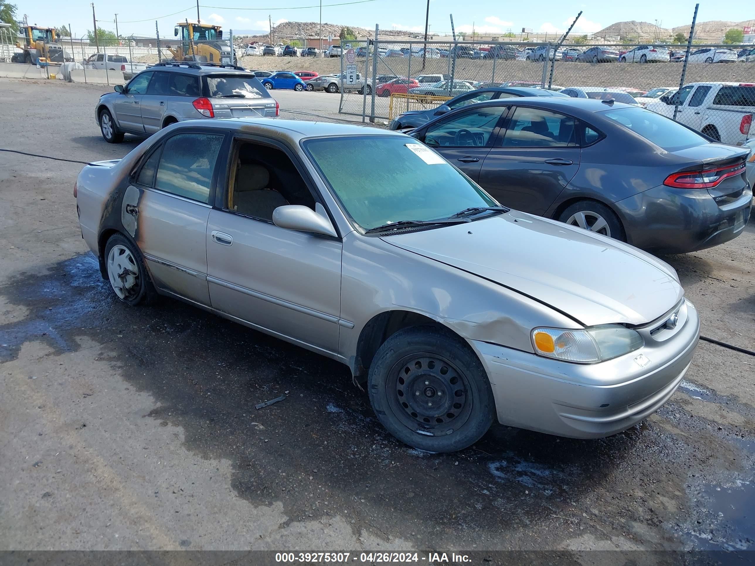 TOYOTA COROLLA 2000 1nxbr12e3yz356231