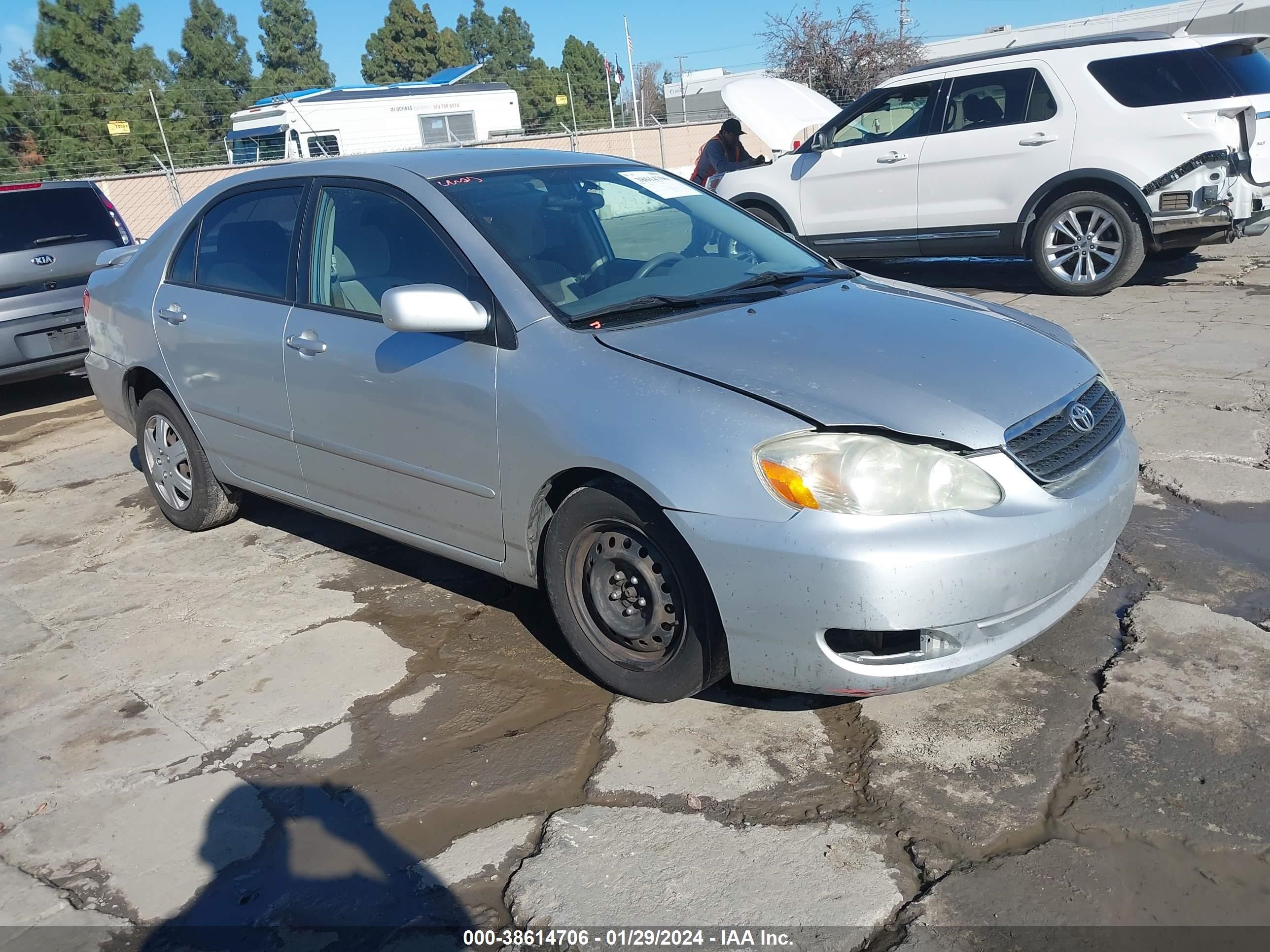 TOYOTA COROLLA 2007 1nxbr30e07z791527