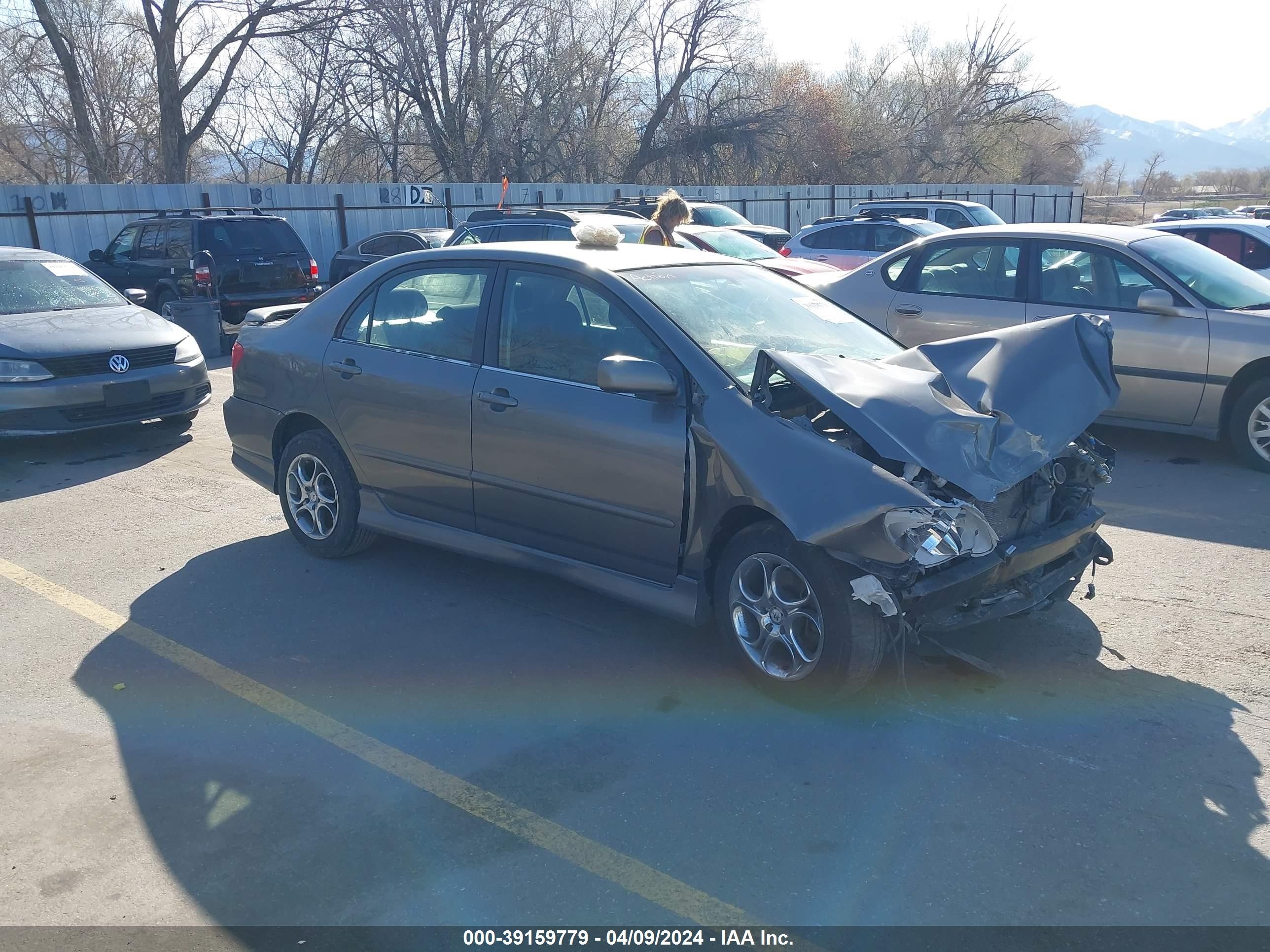 TOYOTA COROLLA 2005 1nxbr32e05z359322