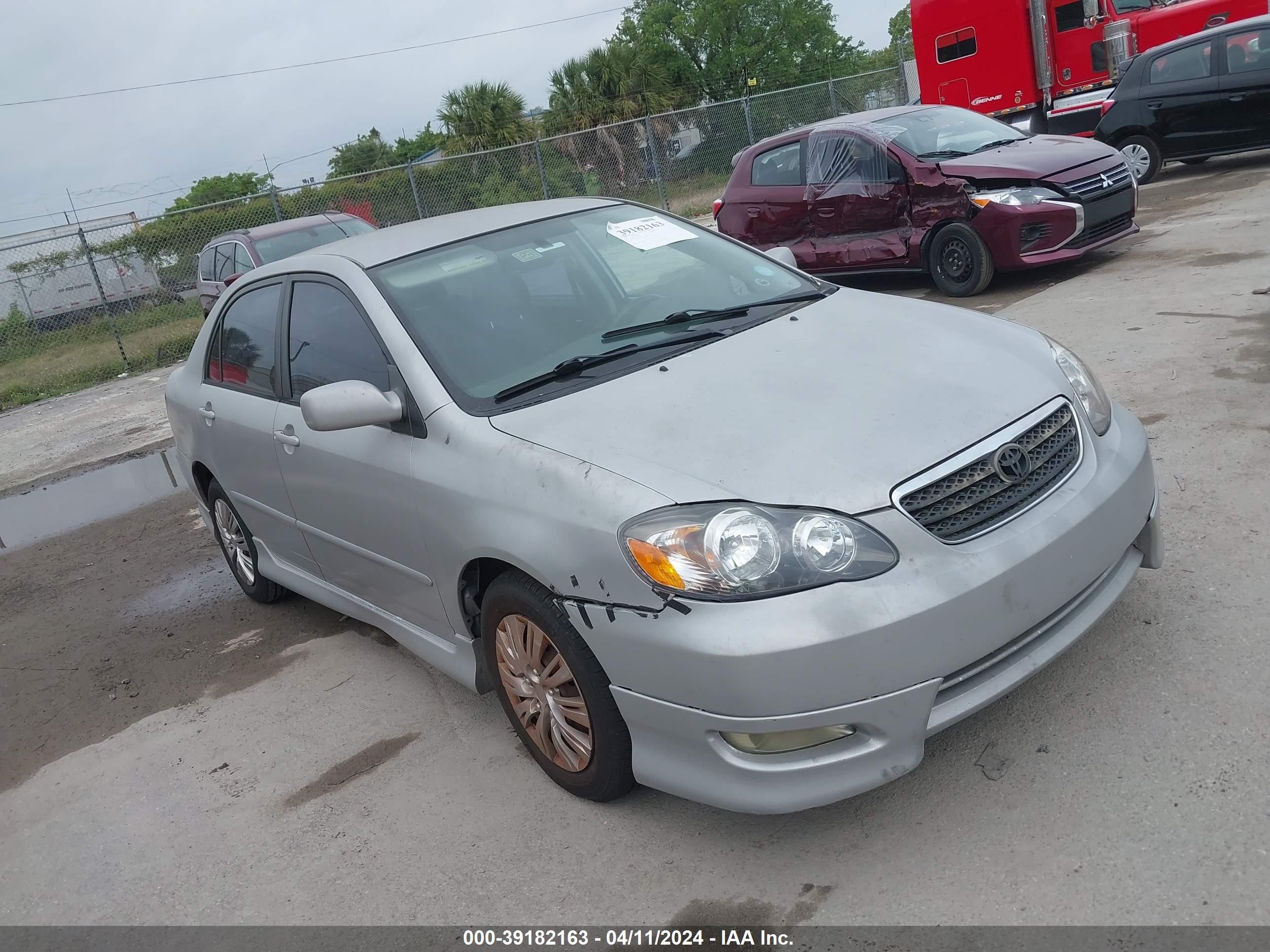 TOYOTA COROLLA 2005 1nxbr32e35z379497