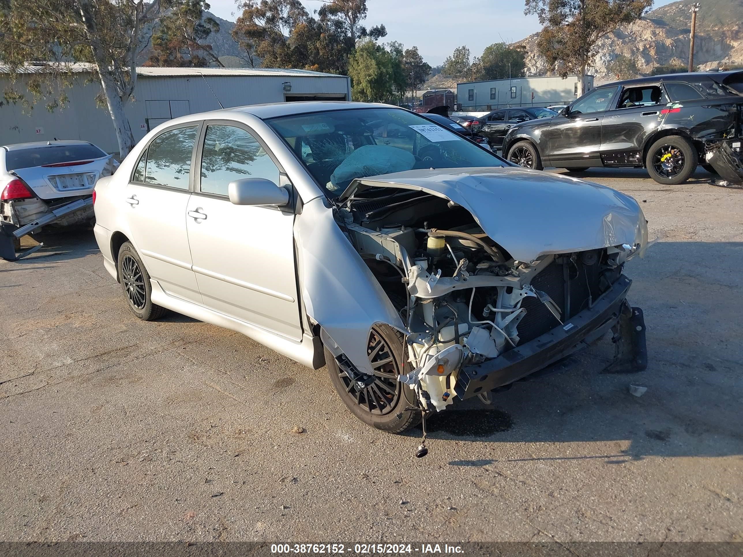 TOYOTA COROLLA 2004 1nxbr32e44z216954