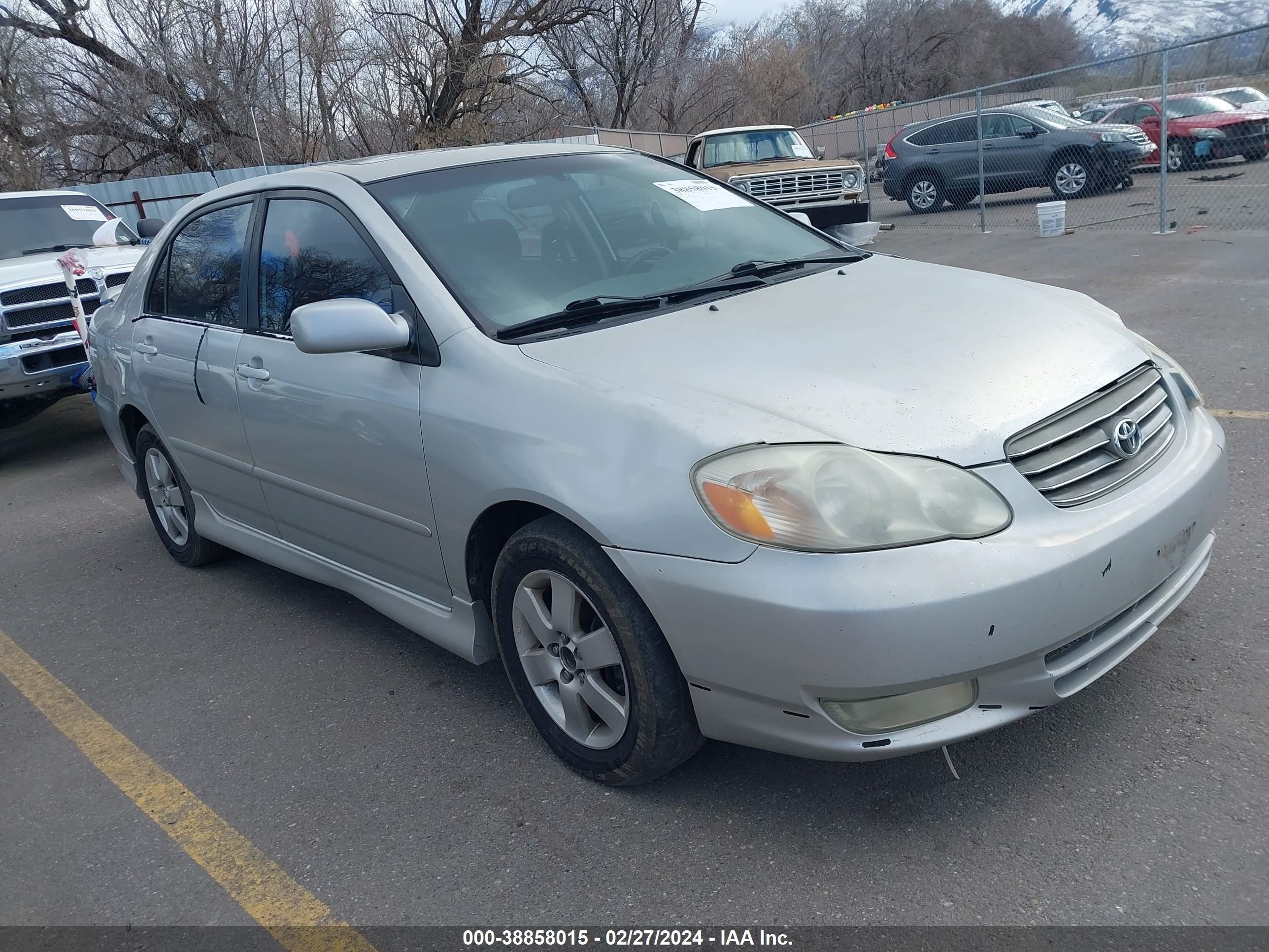 TOYOTA COROLLA 2004 1nxbr32e54z210046