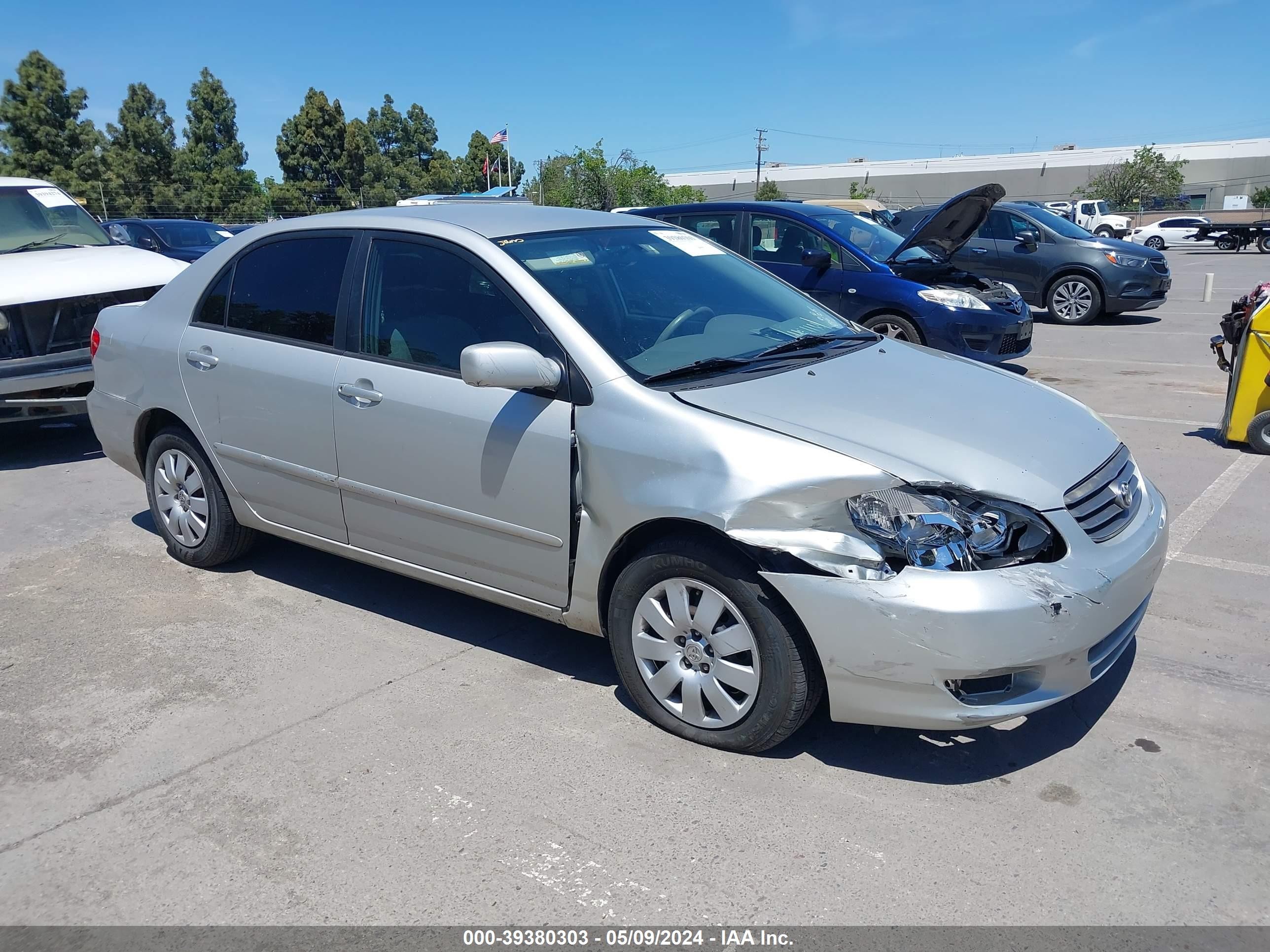 TOYOTA COROLLA 2004 1nxbr32e64z308566