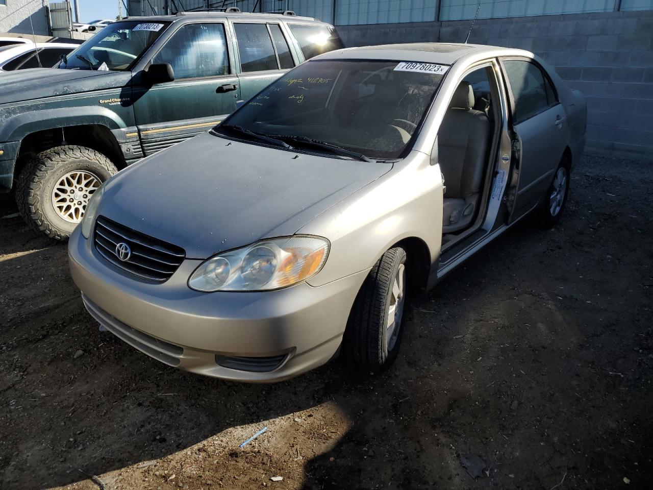 TOYOTA COROLLA 2004 1nxbr32e74z278624