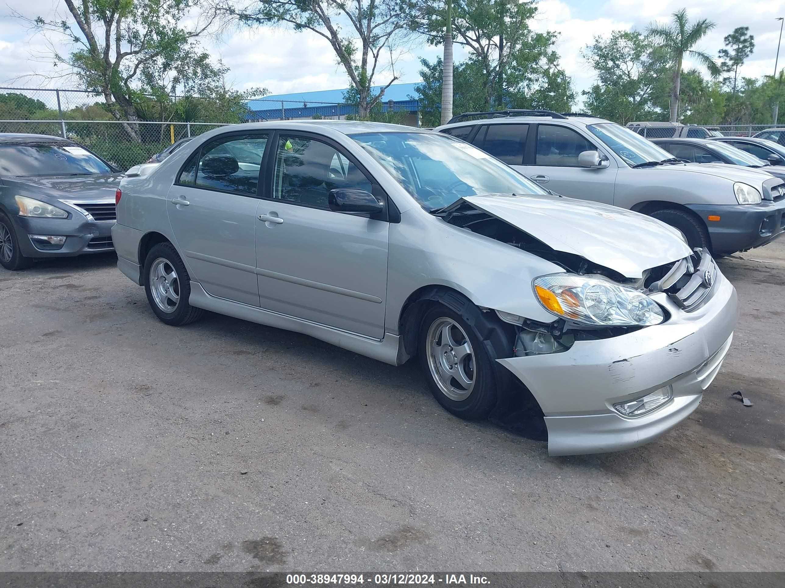 TOYOTA COROLLA 2004 1nxbr32e84z221932