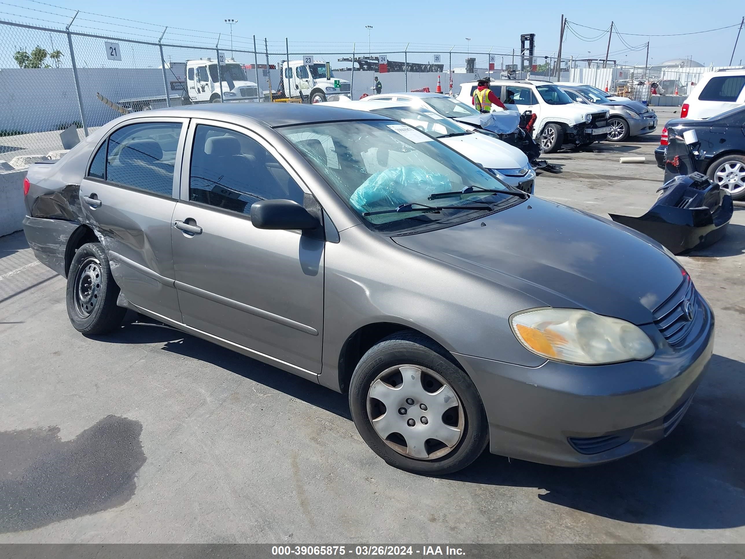 TOYOTA COROLLA 2004 1nxbr32e84z237354