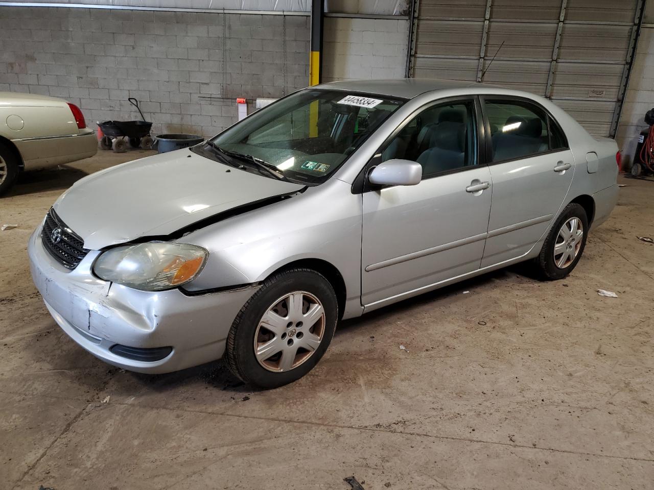 TOYOTA COROLLA 2005 1nxbr32e85z556075