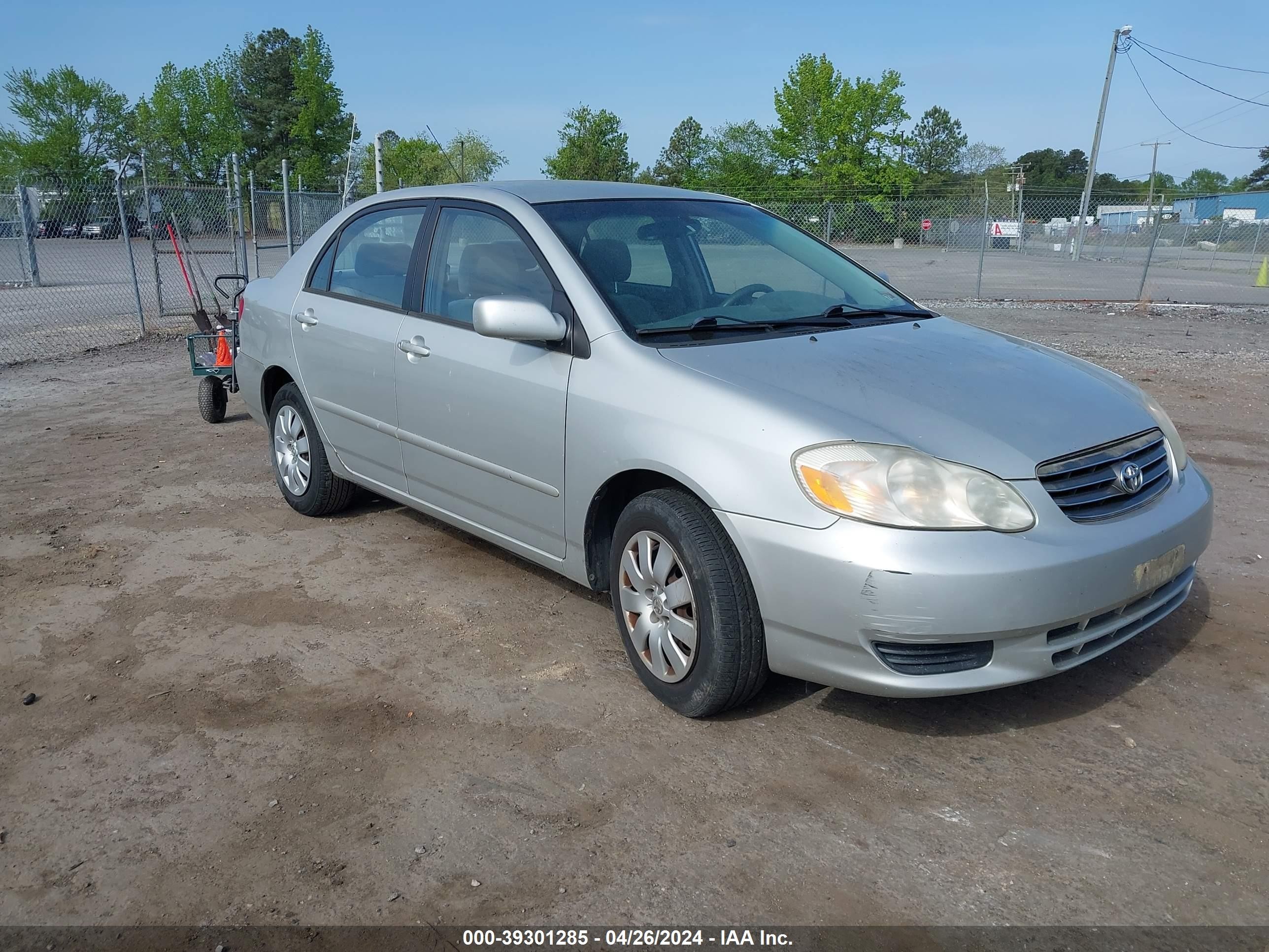 TOYOTA COROLLA 2004 1nxbr38e24z222405