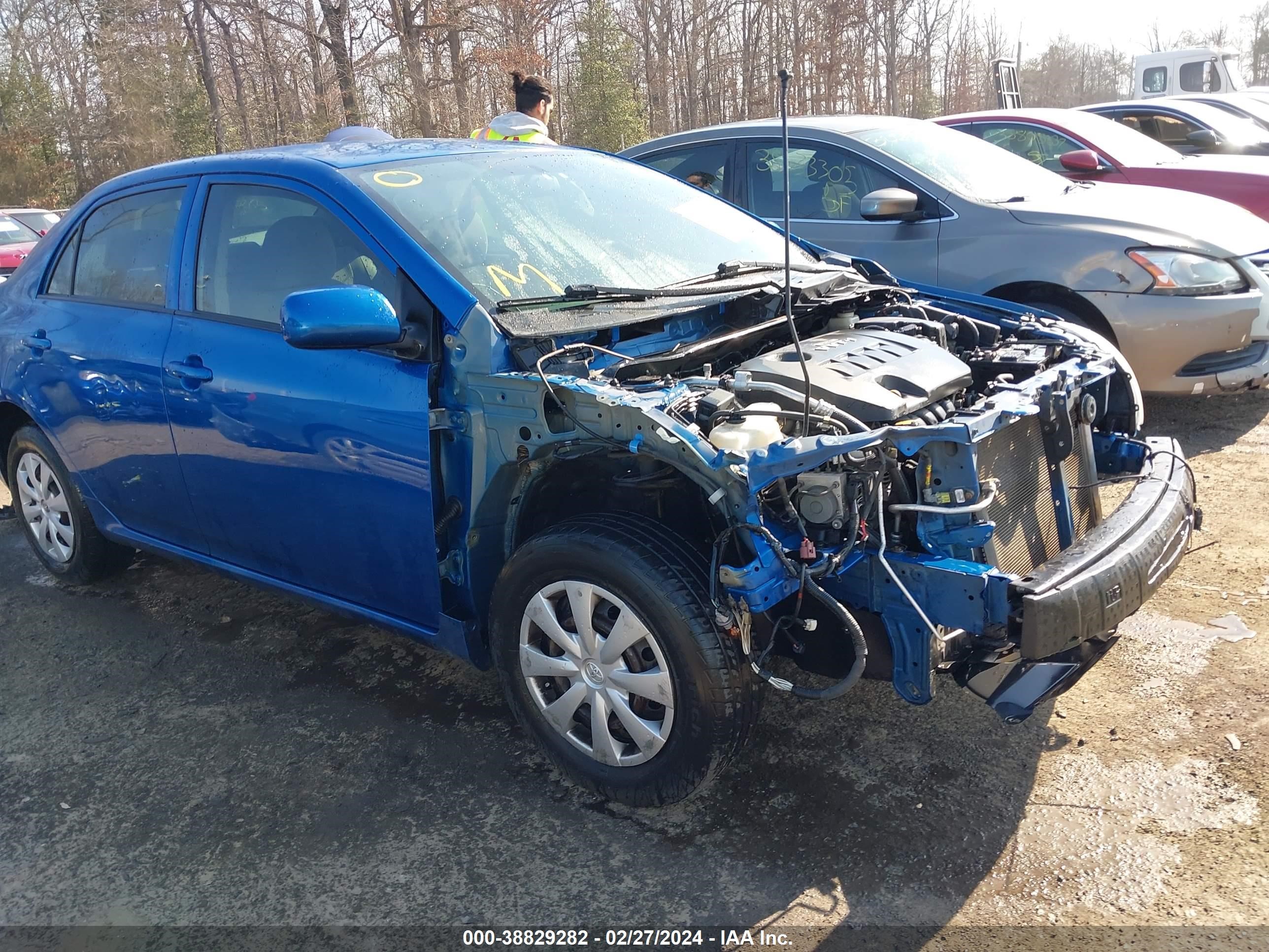 TOYOTA COROLLA 2010 1nxbu4ee0az186427