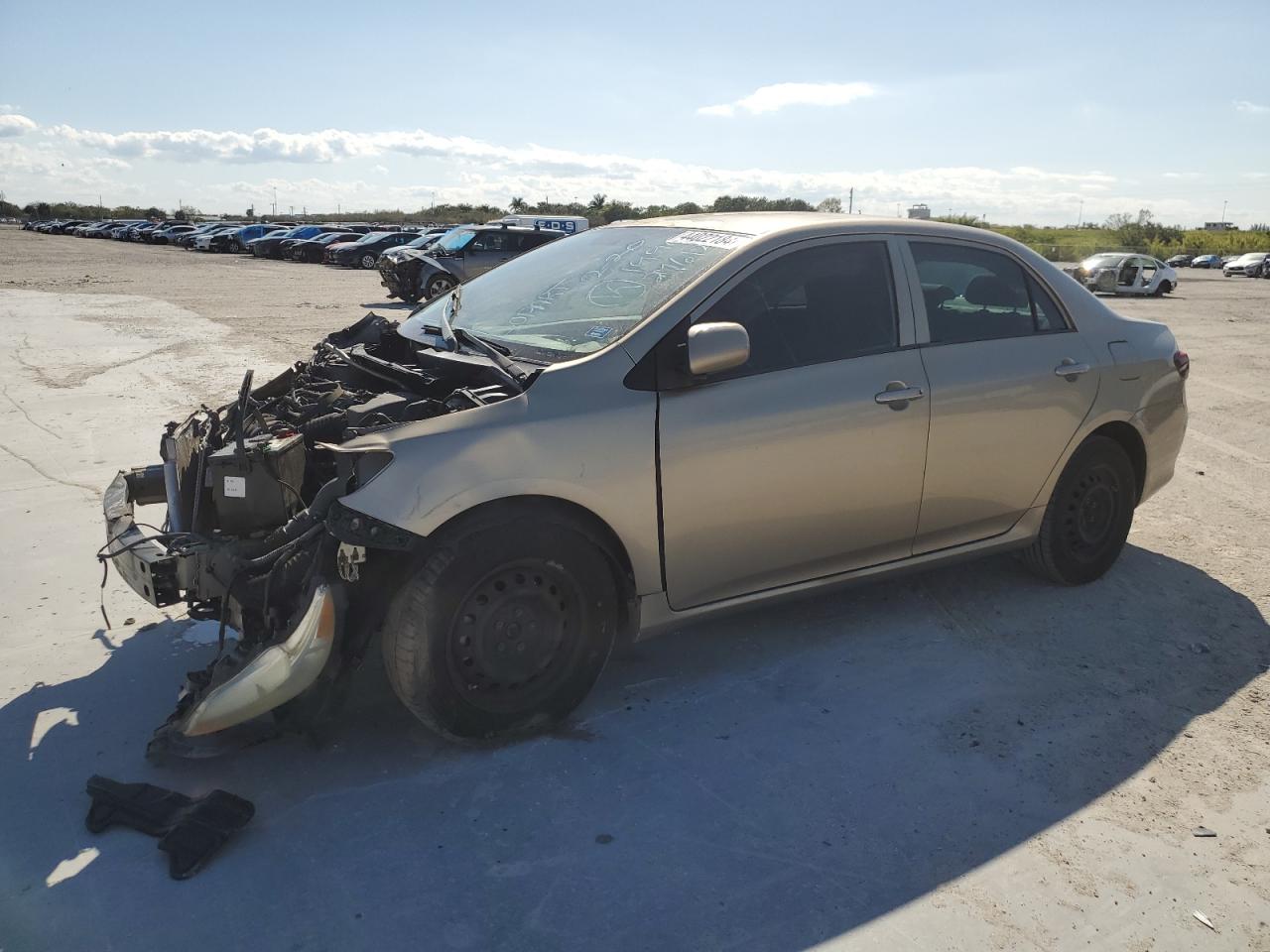 TOYOTA COROLLA 2010 1nxbu4ee3az341990