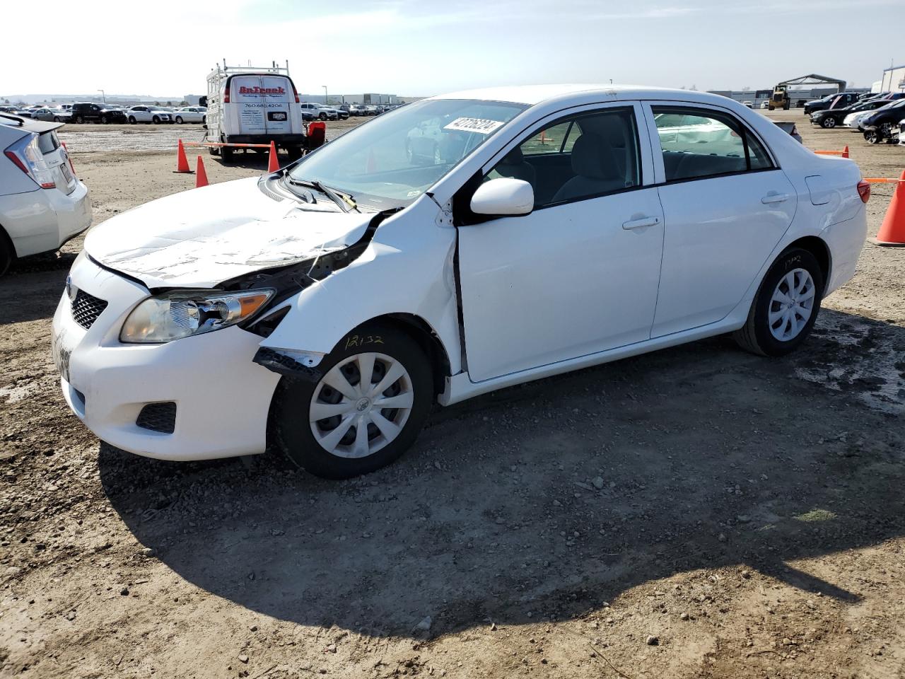 TOYOTA COROLLA 2010 1nxbu4eexaz272070