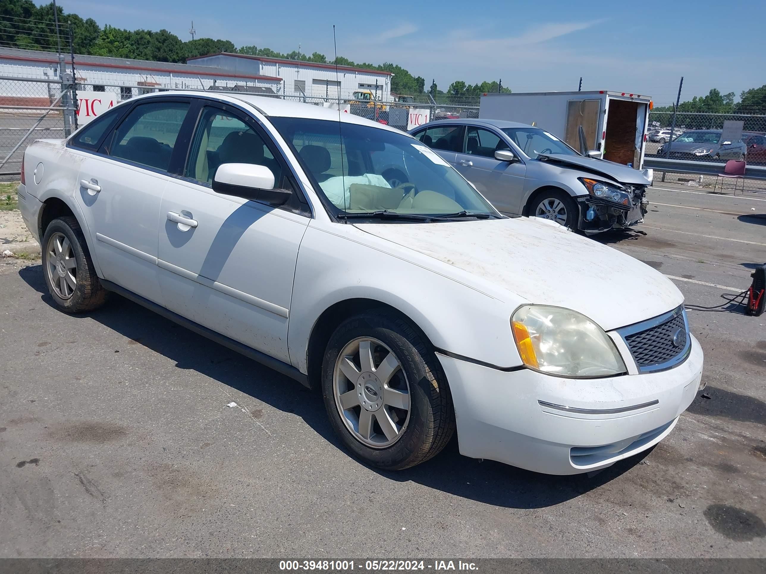 FORD FIVE HUNDRED 2005 1sahp26105g184743