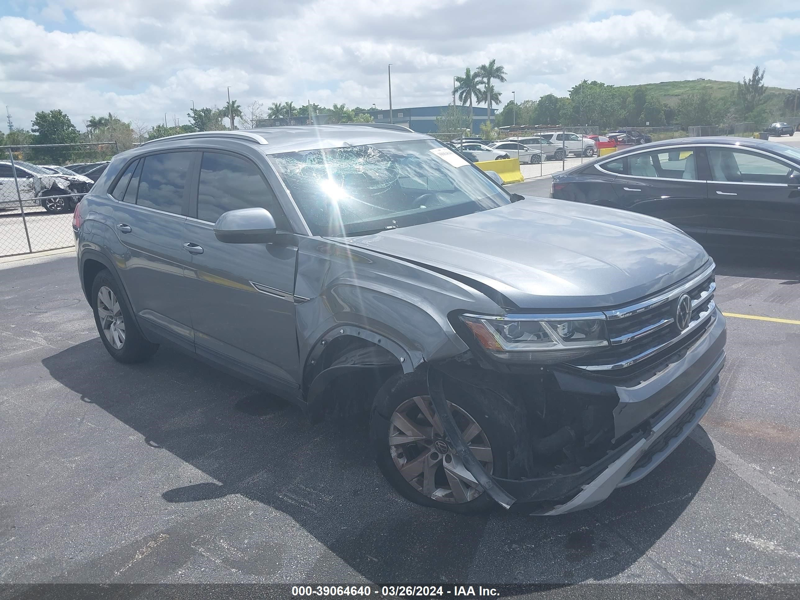 VOLKSWAGEN ATLAS CROSS SPORT 2020 1v2ac2ca7lc201567