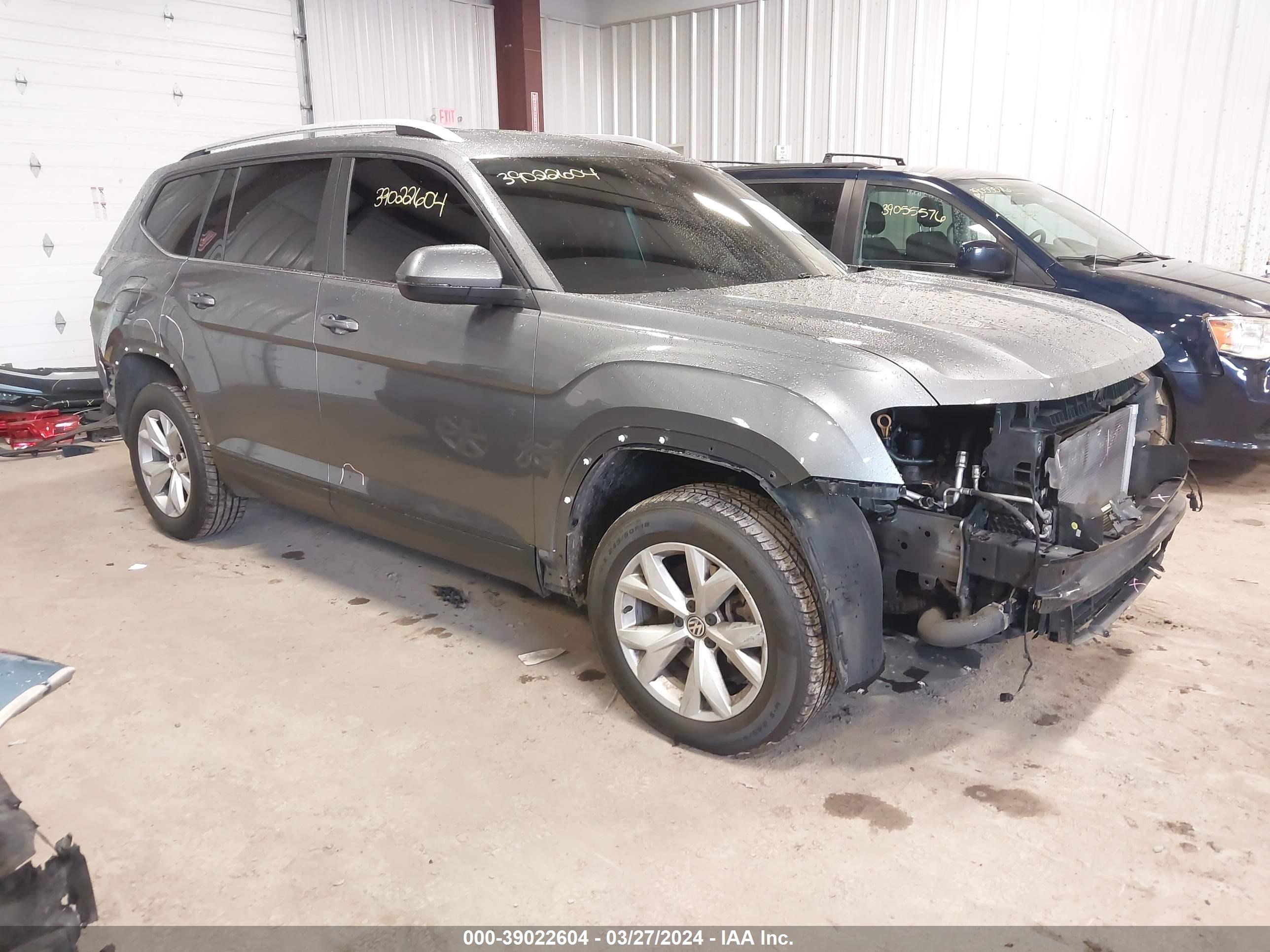 VOLKSWAGEN ATLAS 2018 1v2cp2ca4jc595829