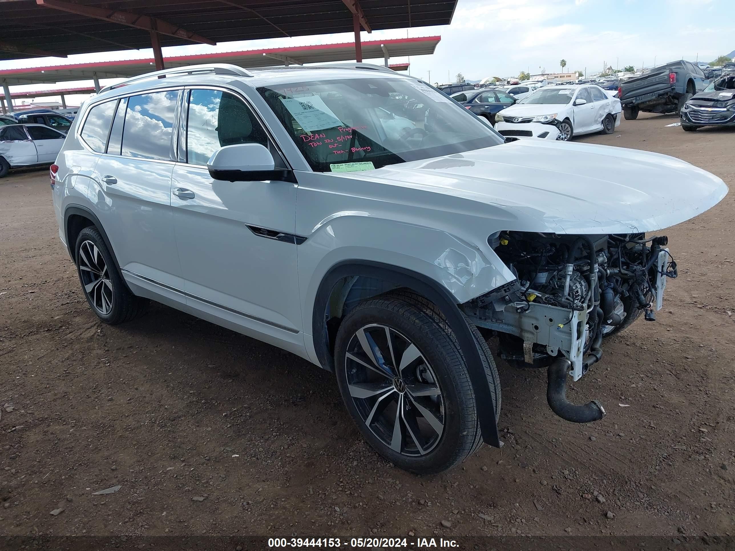 VOLKSWAGEN ATLAS 2024 1v2fr2ca2rc520596