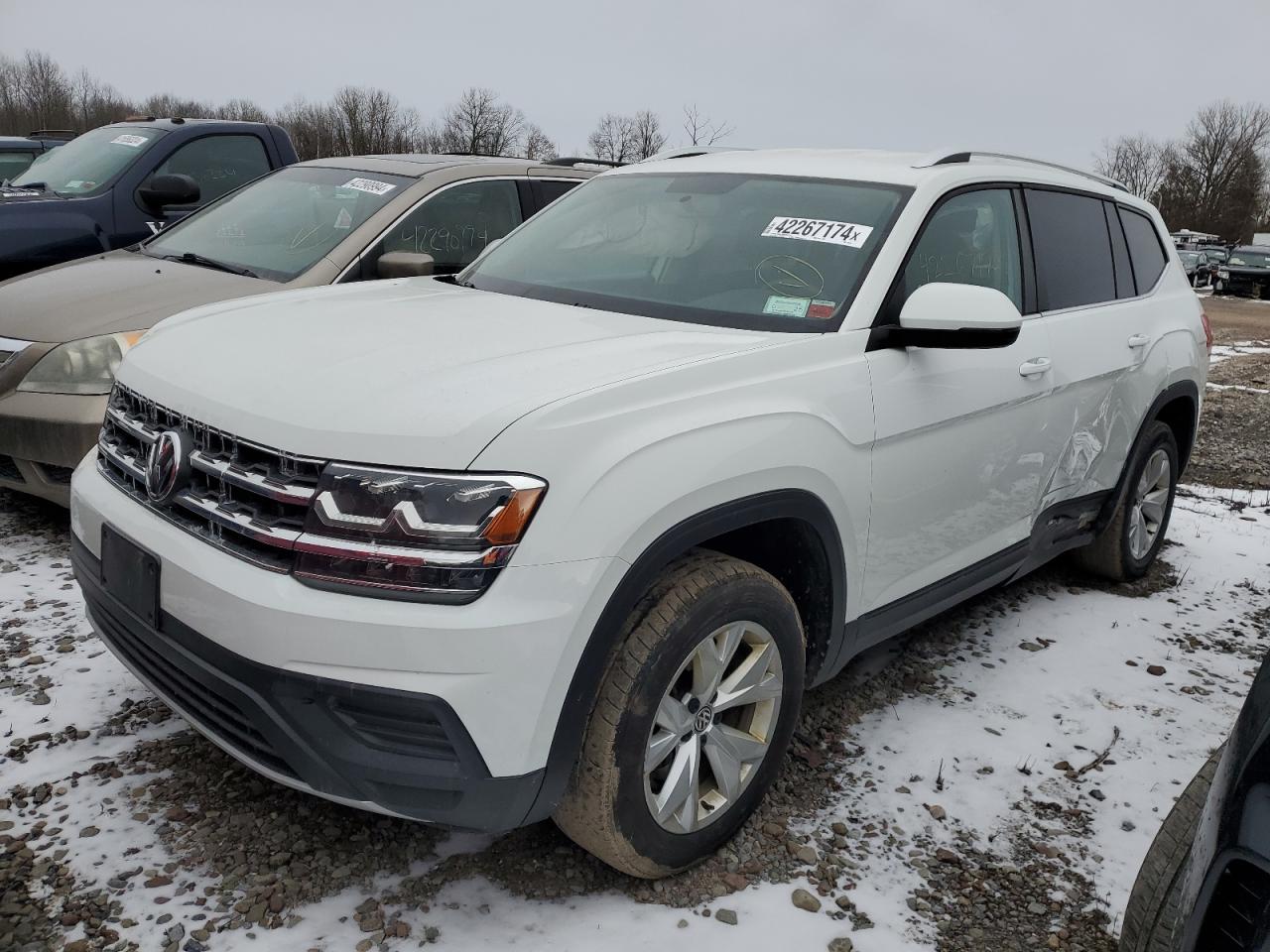 VOLKSWAGEN ATLAS 2018 1v2gr2ca5jc555187