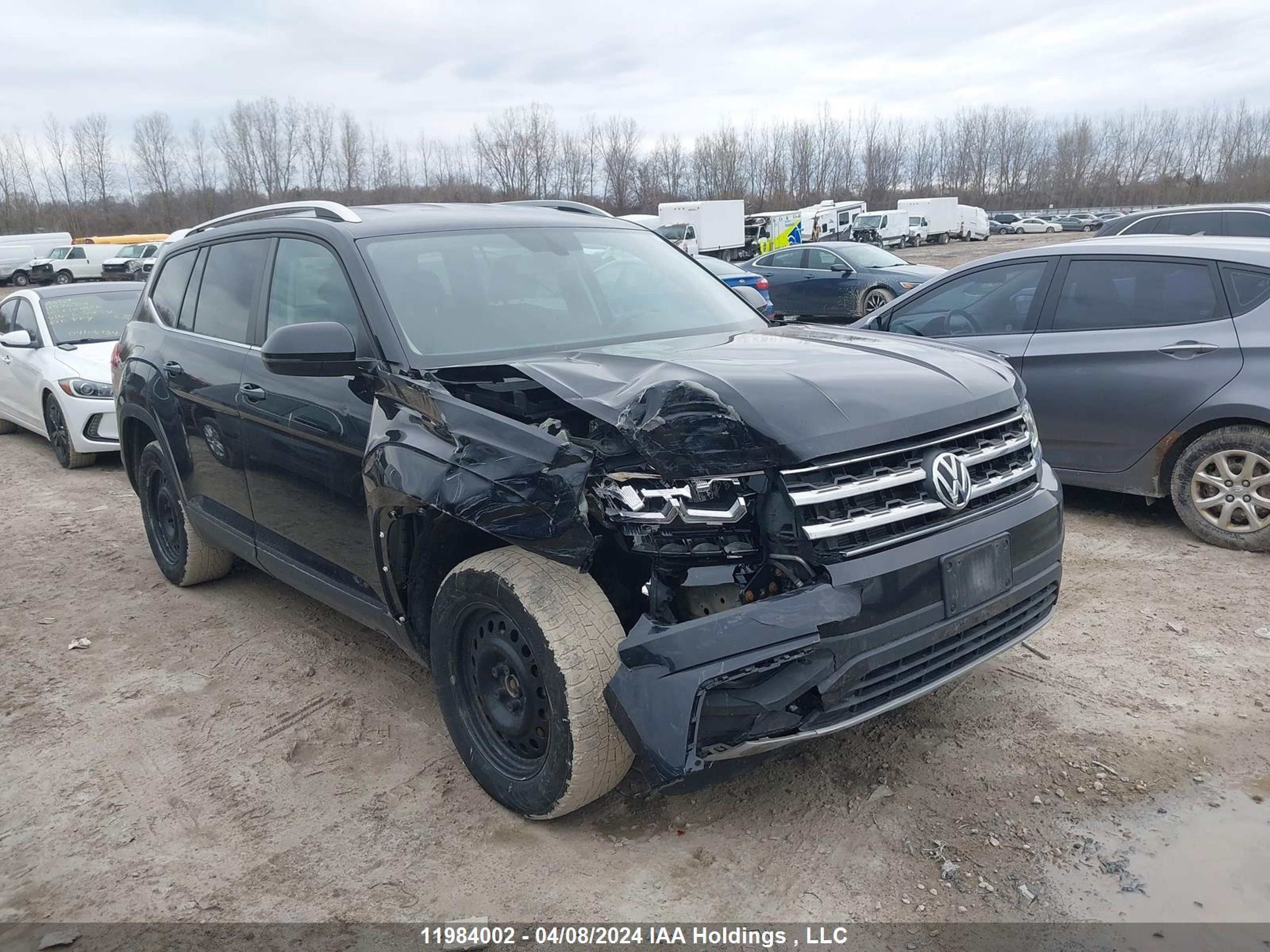 VOLKSWAGEN ATLAS 2018 1v2hr2ca0jc512266