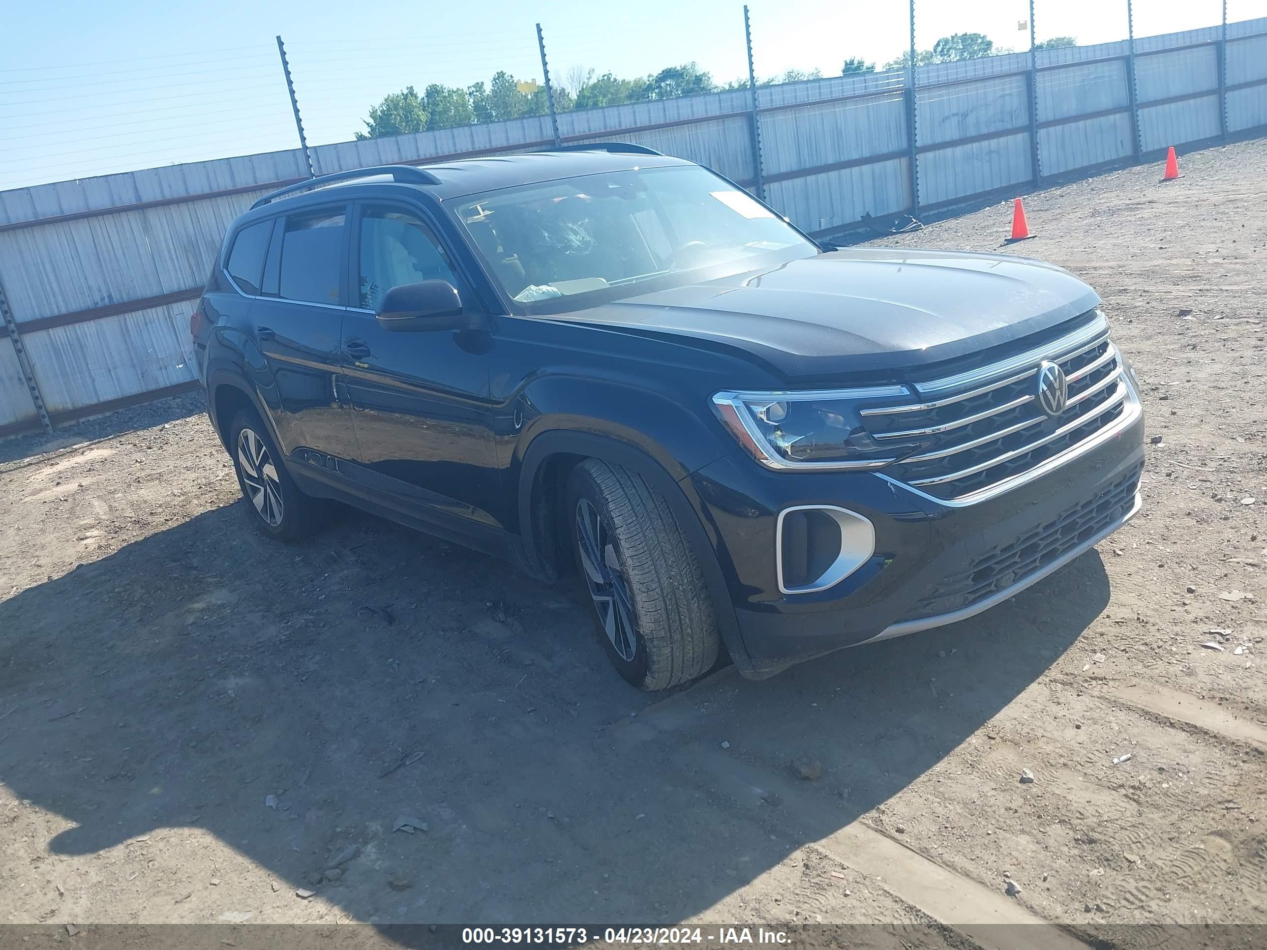 VOLKSWAGEN ATLAS 2024 1v2hr2ca0rc545571