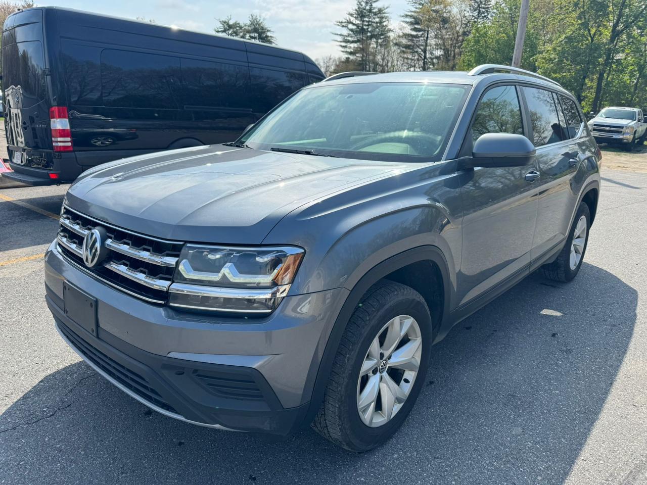 VOLKSWAGEN ATLAS 2018 1v2hr2ca2jc515105