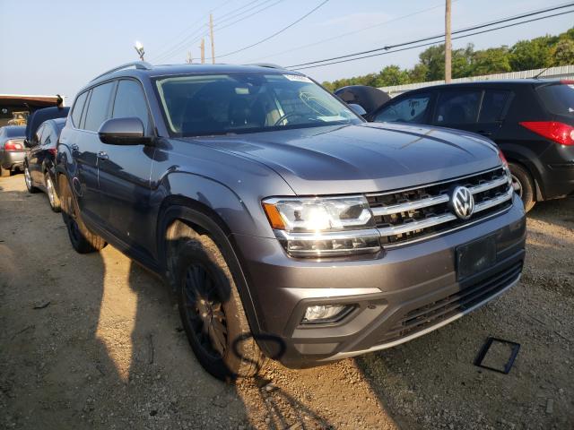 VOLKSWAGEN NULL 2018 1v2lr2ca2jc538166