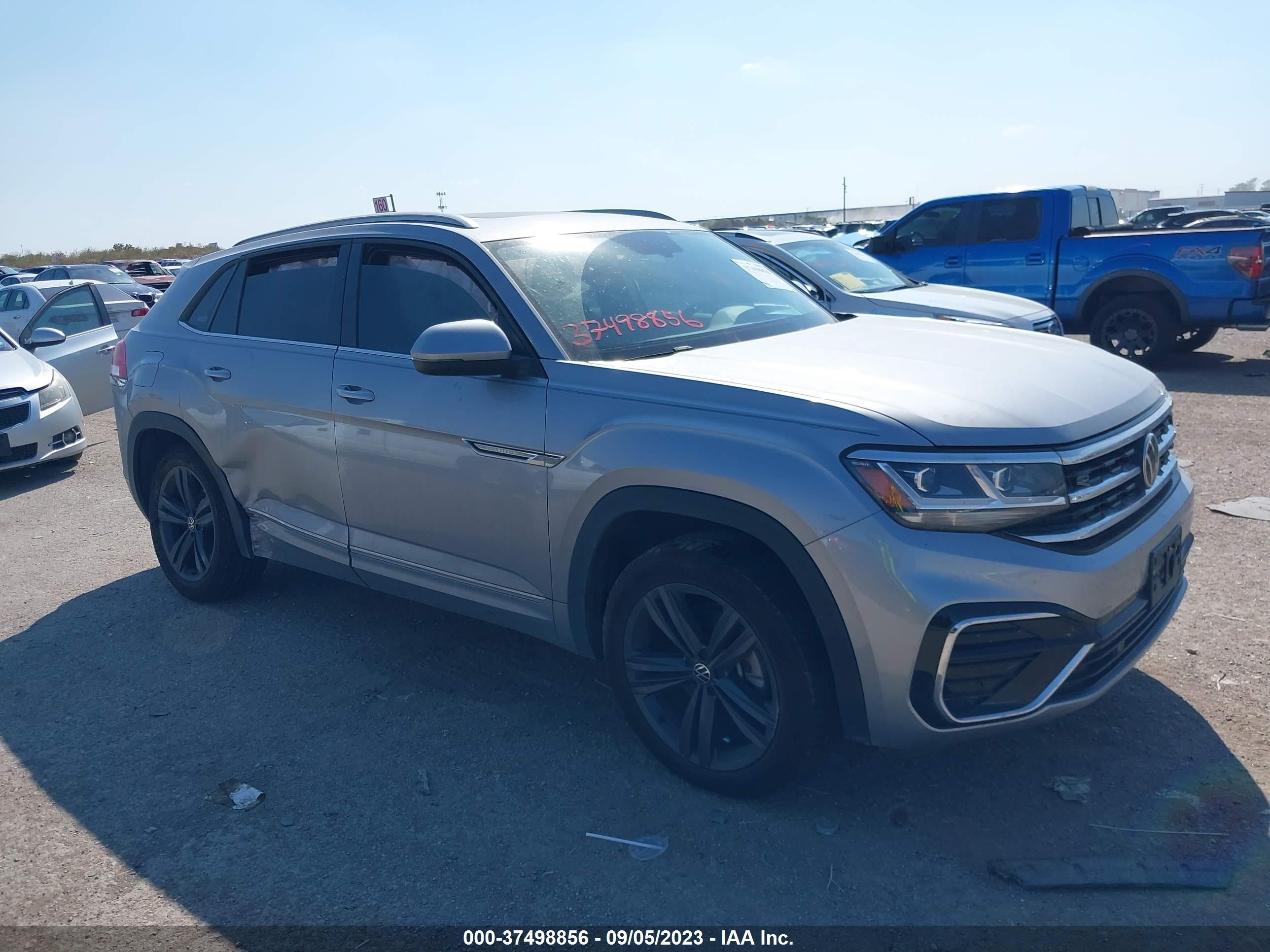 VOLKSWAGEN ATLAS CROSS SPORT 2021 1v2pe2ca1mc203532