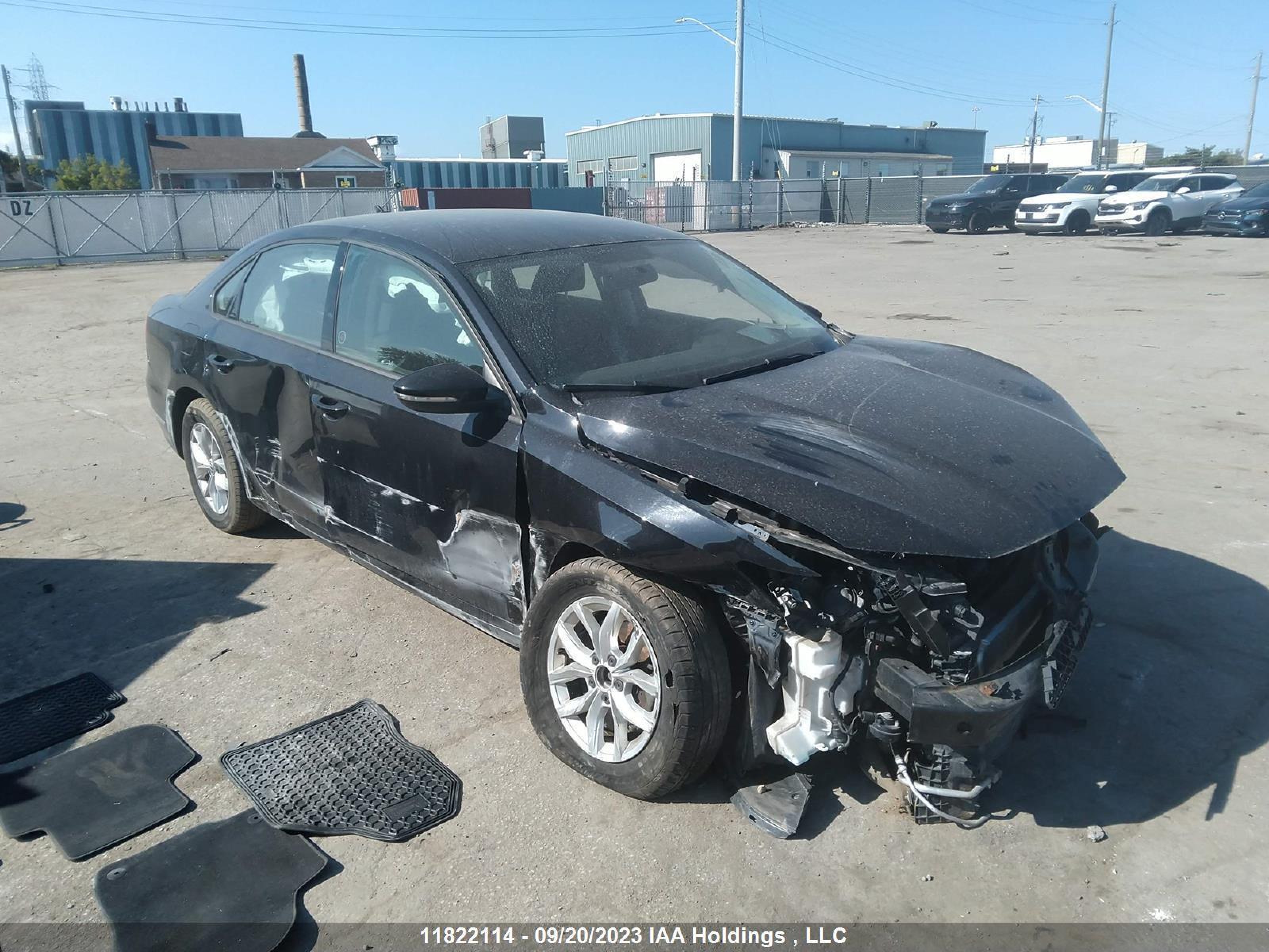 VOLKSWAGEN PASSAT 2018 1vwaa7a33jc020775