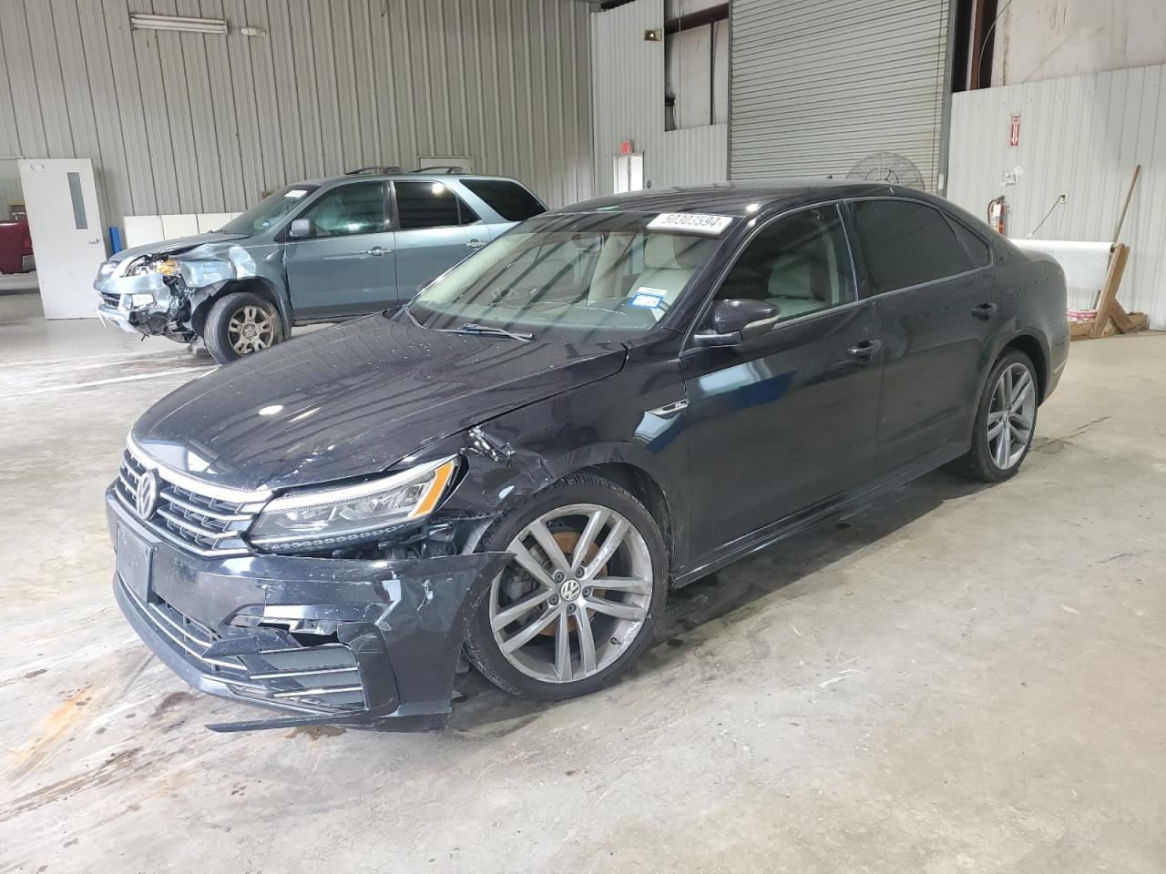 VOLKSWAGEN PASSAT 2018 1vwaa7a36jc011875