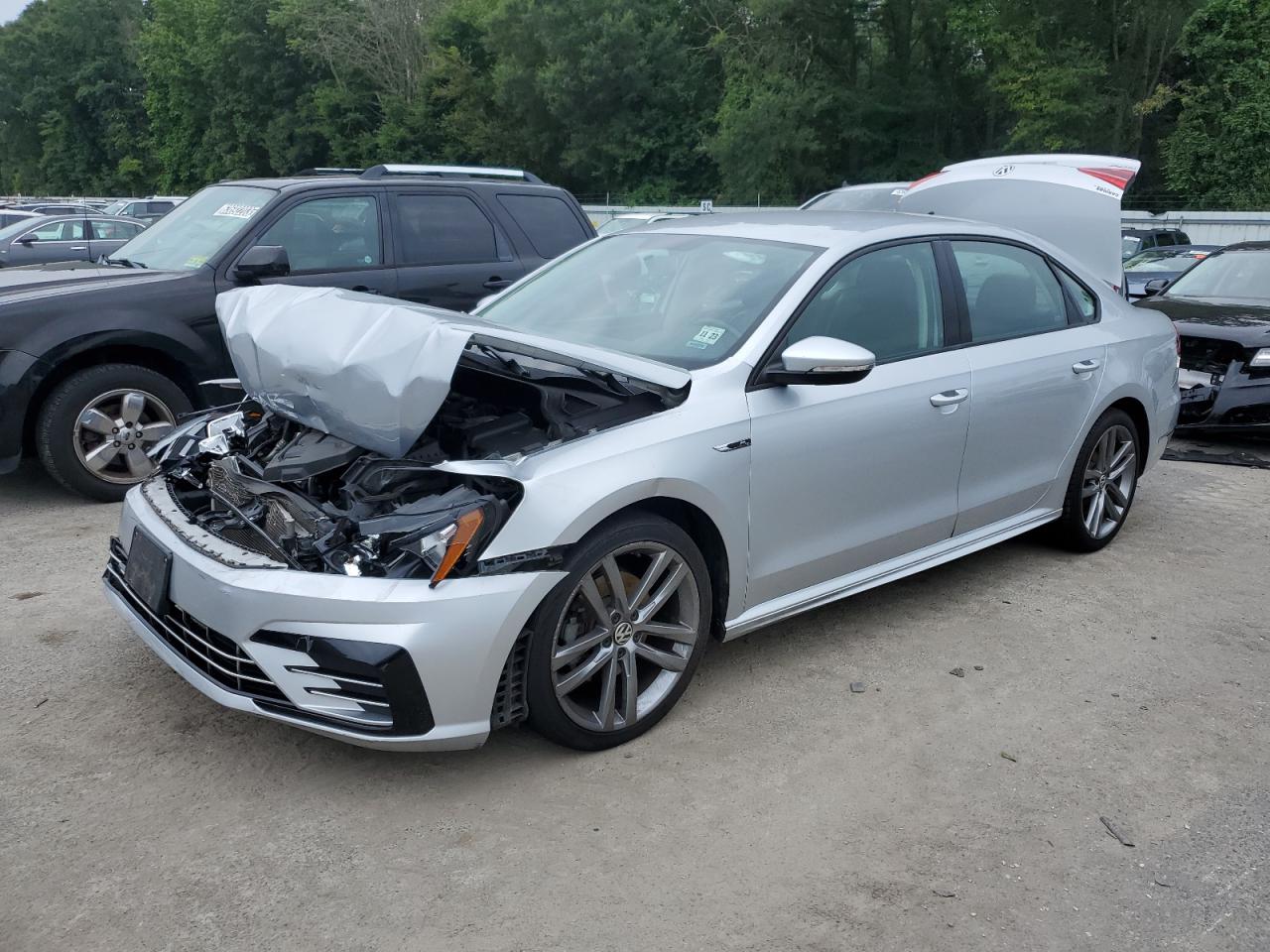 VOLKSWAGEN PASSAT 2018 1vwaa7a37jc026921