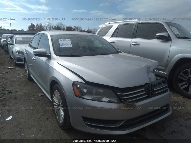 VOLKSWAGEN PASSAT 2013 1vwah7a32dc143354