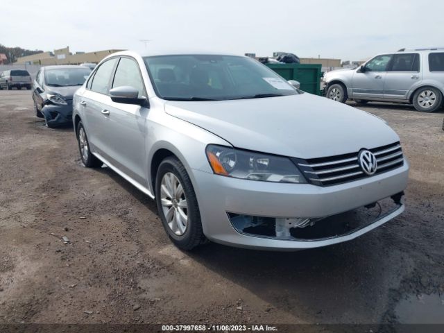 VOLKSWAGEN PASSAT 2013 1vwah7a33dc001417