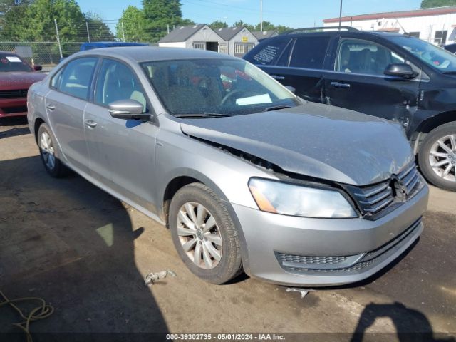 VOLKSWAGEN PASSAT 2013 1vwah7a34dc144702