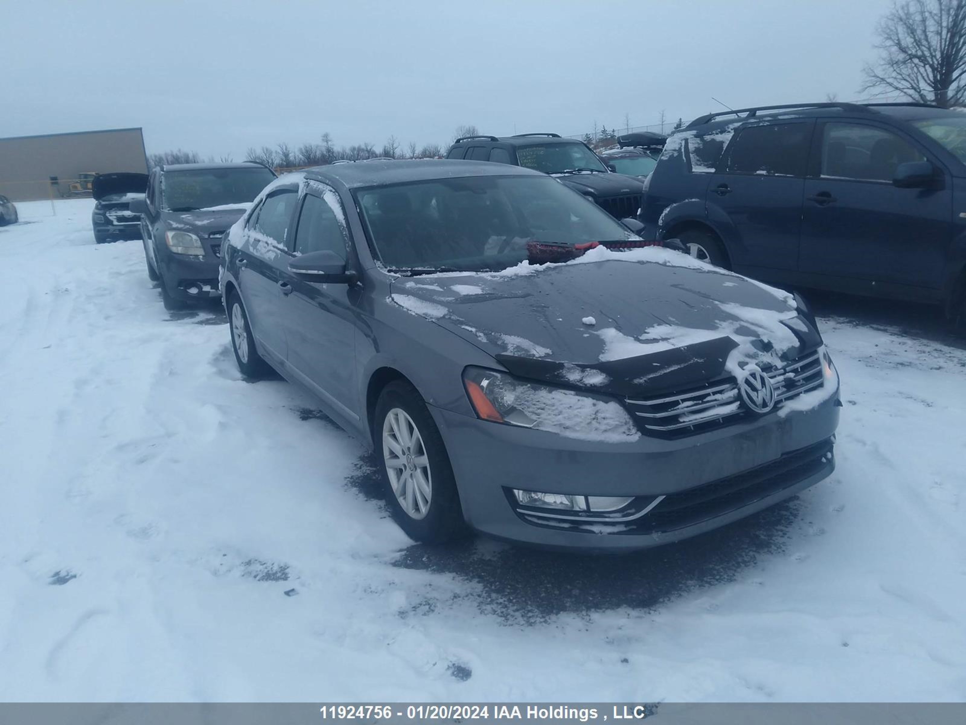 VOLKSWAGEN PASSAT 2012 1vwan7a38cc013621